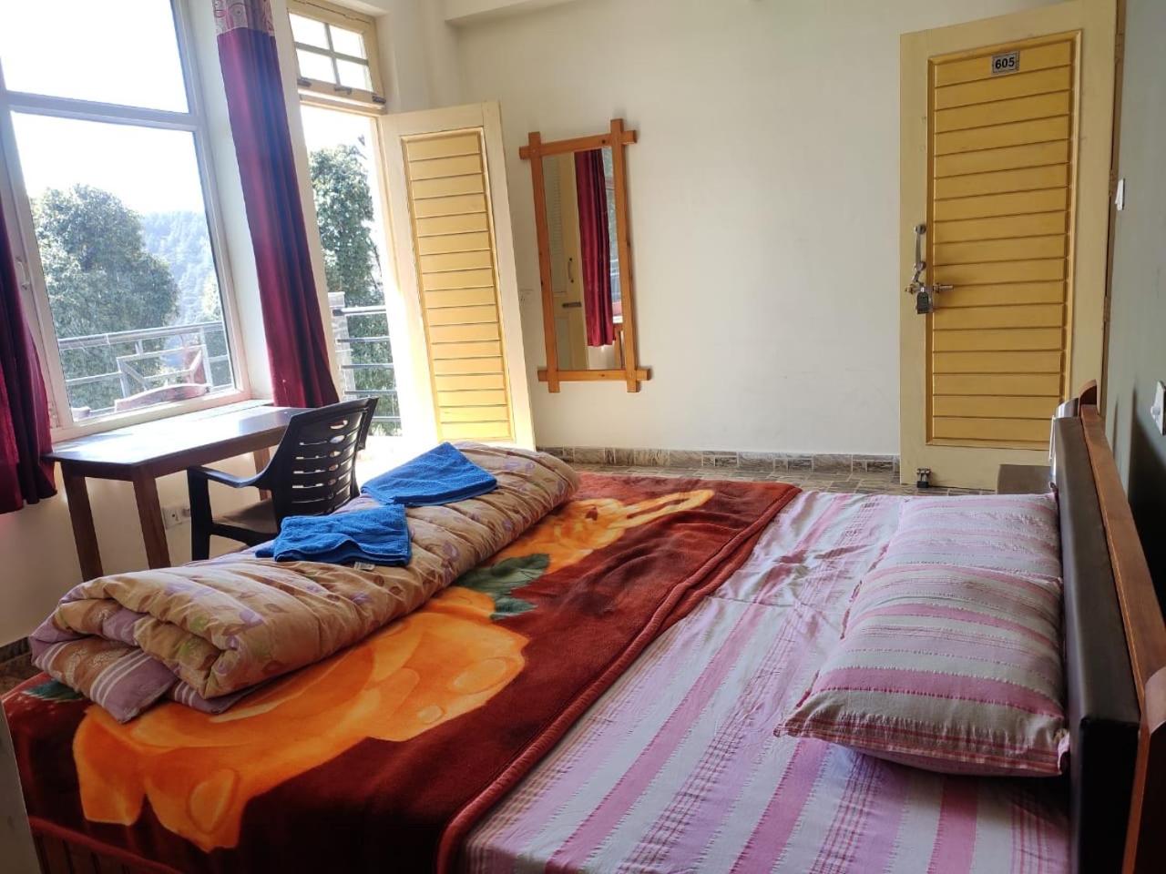 Oasis Guest House Bhagsu D'shala