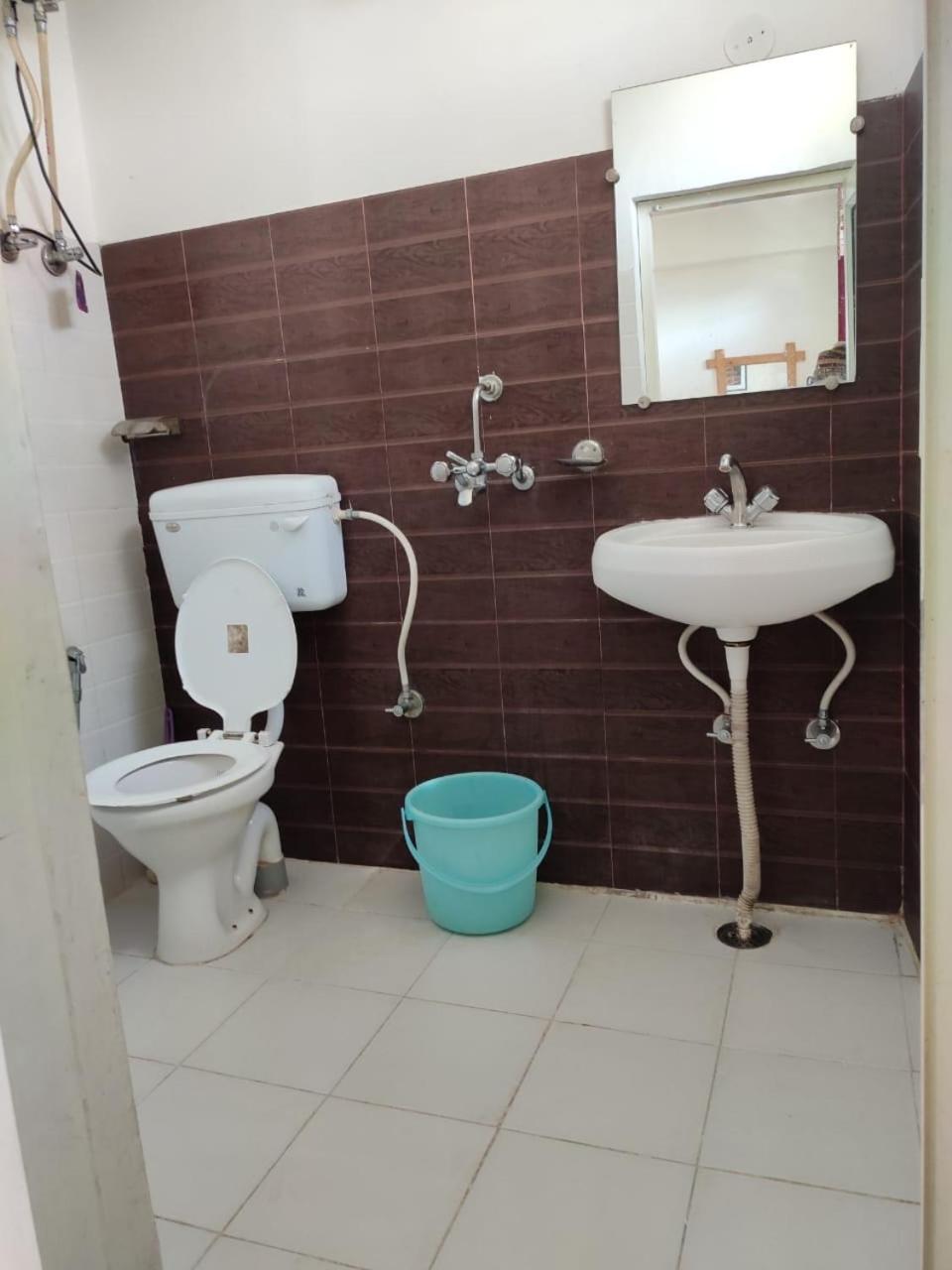 Oasis Guest House Bhagsu D'shala