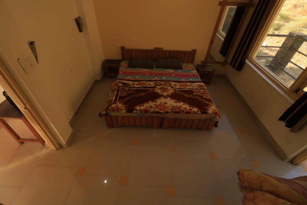 Oasis Guest House Bhagsu D'shala