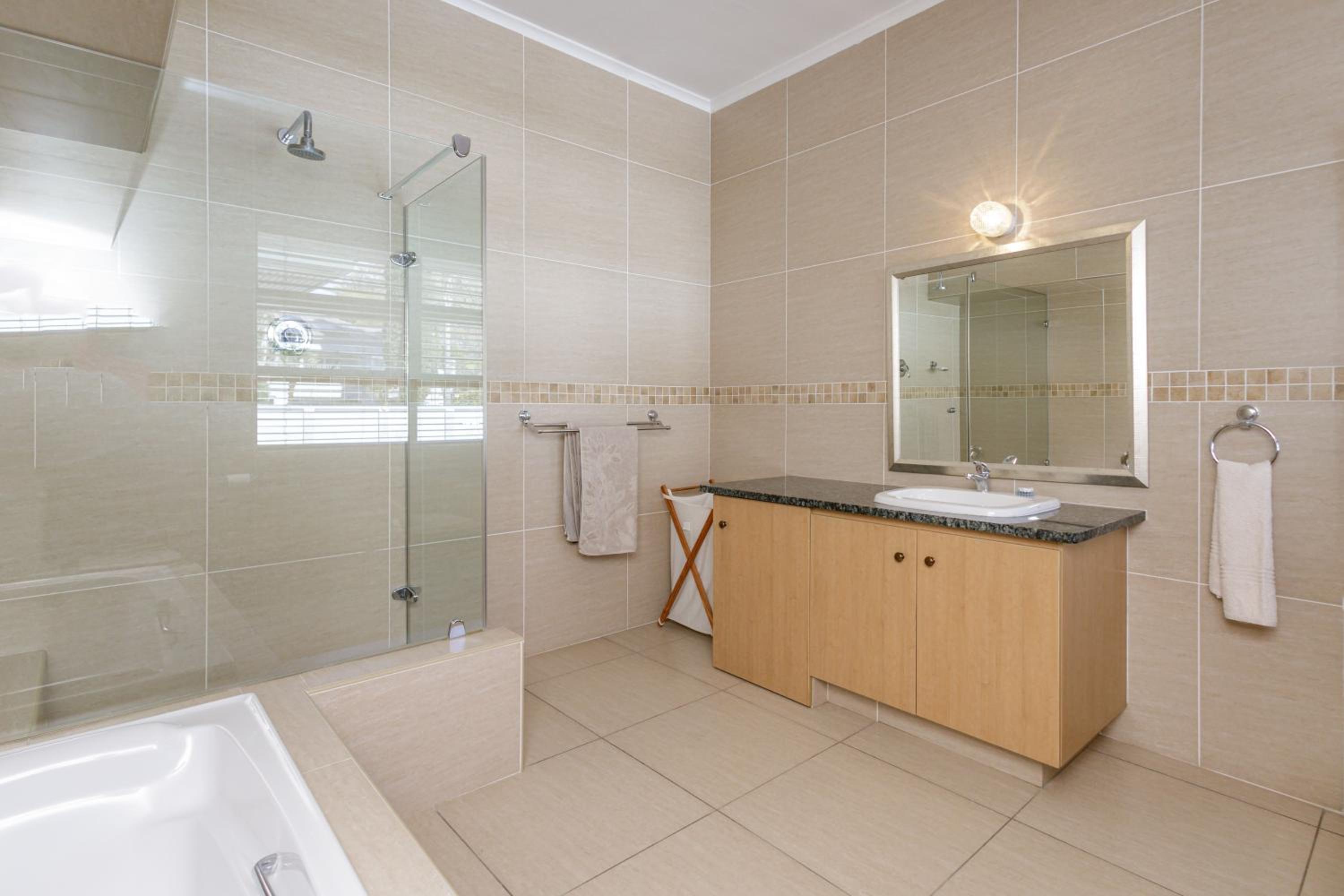 Johannesburg Vacations - Owls Loft Guesthouse - Property Image 34