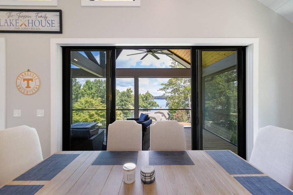 New Home, Dock, Kayaks, Game Room, Water Views view 2