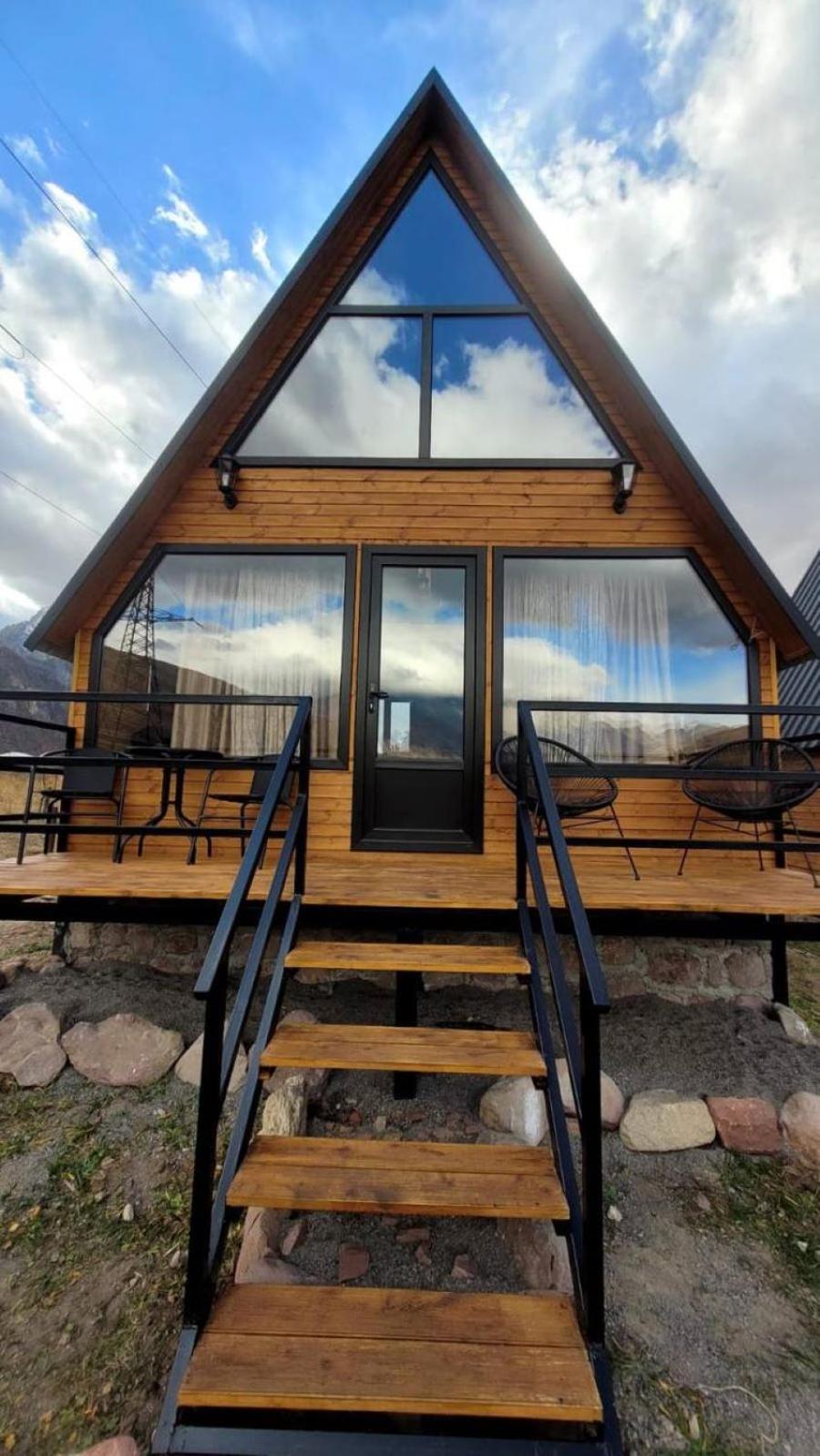 MTISGULI Cottages