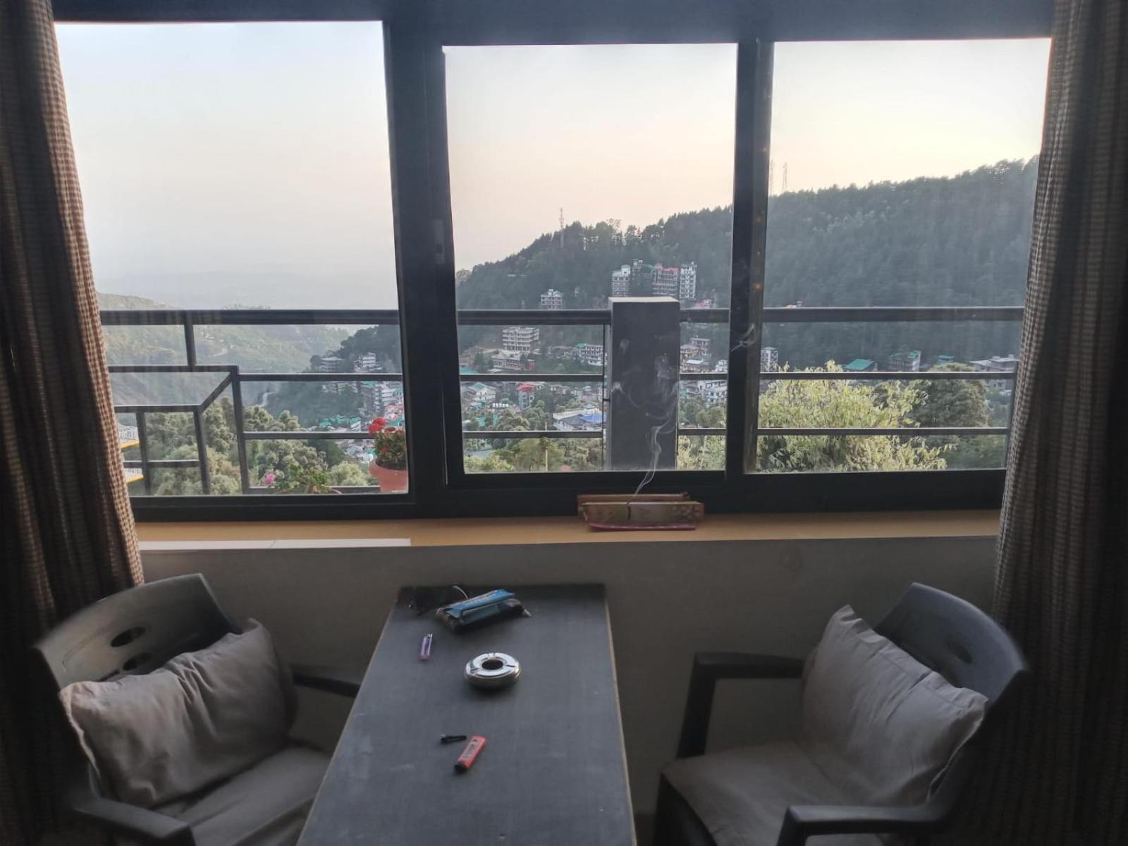 Oasis Guest House Bhagsu D'shala