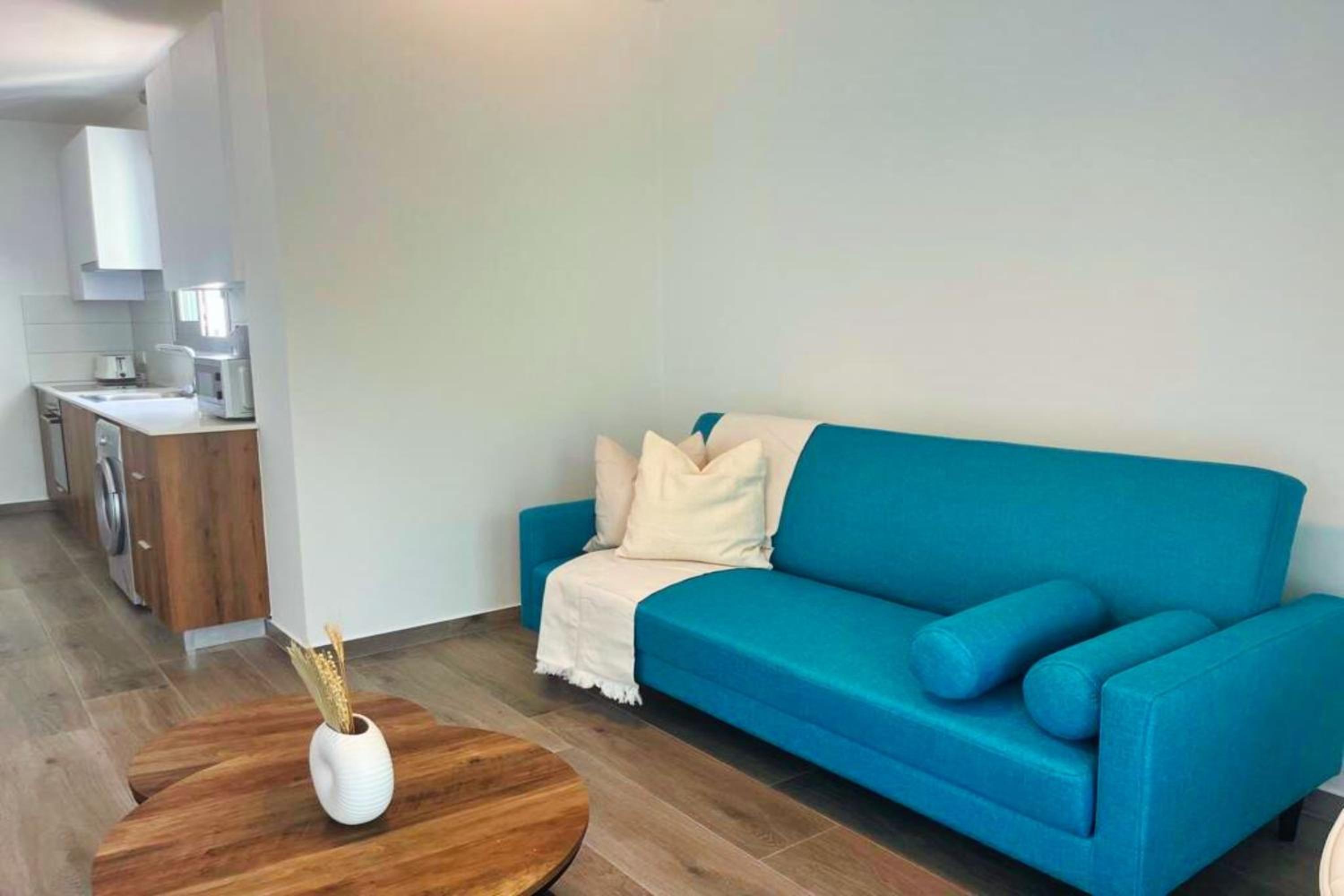 Phaedrus Living Coral Suites Harmony