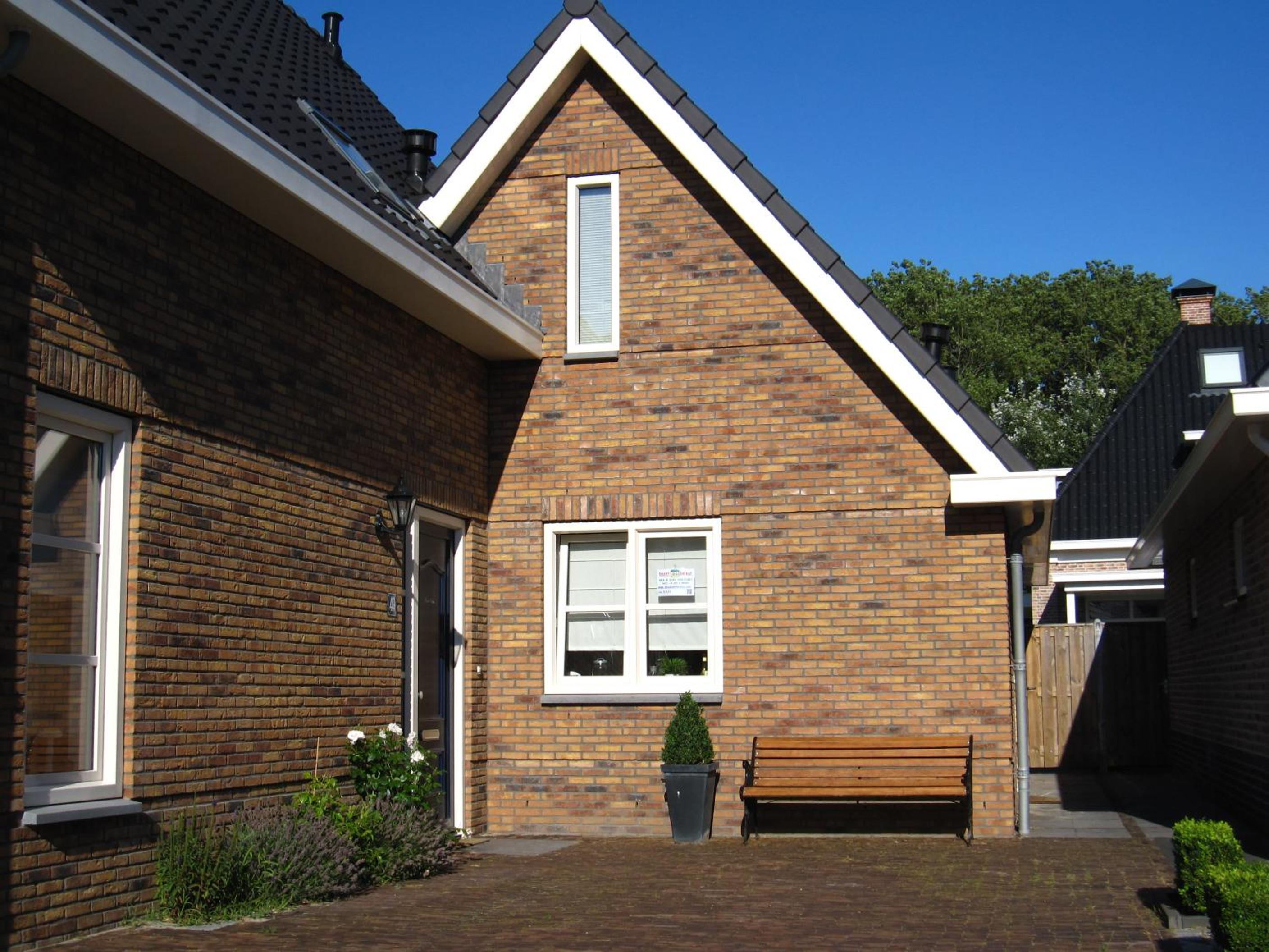 DJL21 - Comfortable and child friendly holiday home view 3