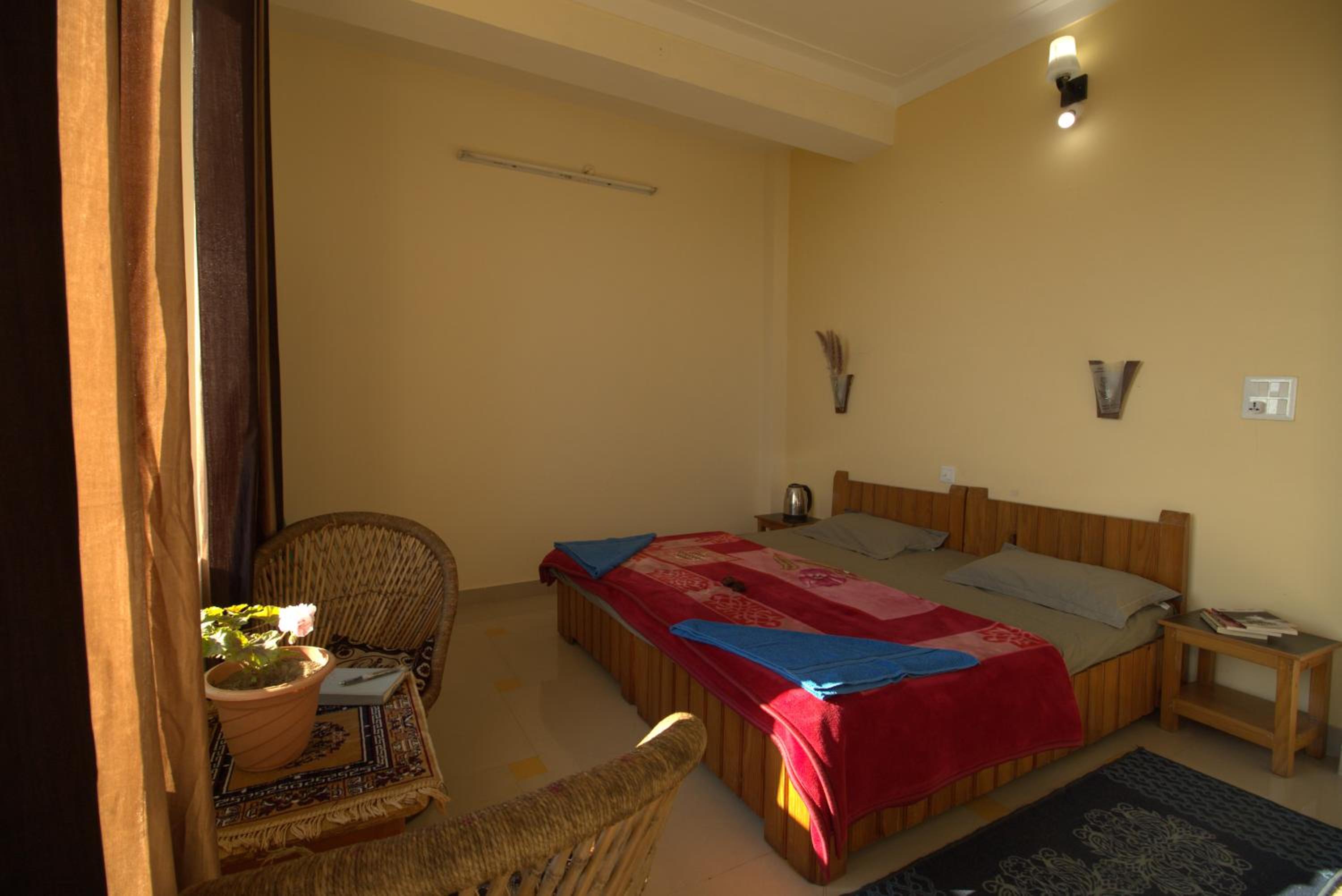 Oasis Guest House Bhagsu D'shala