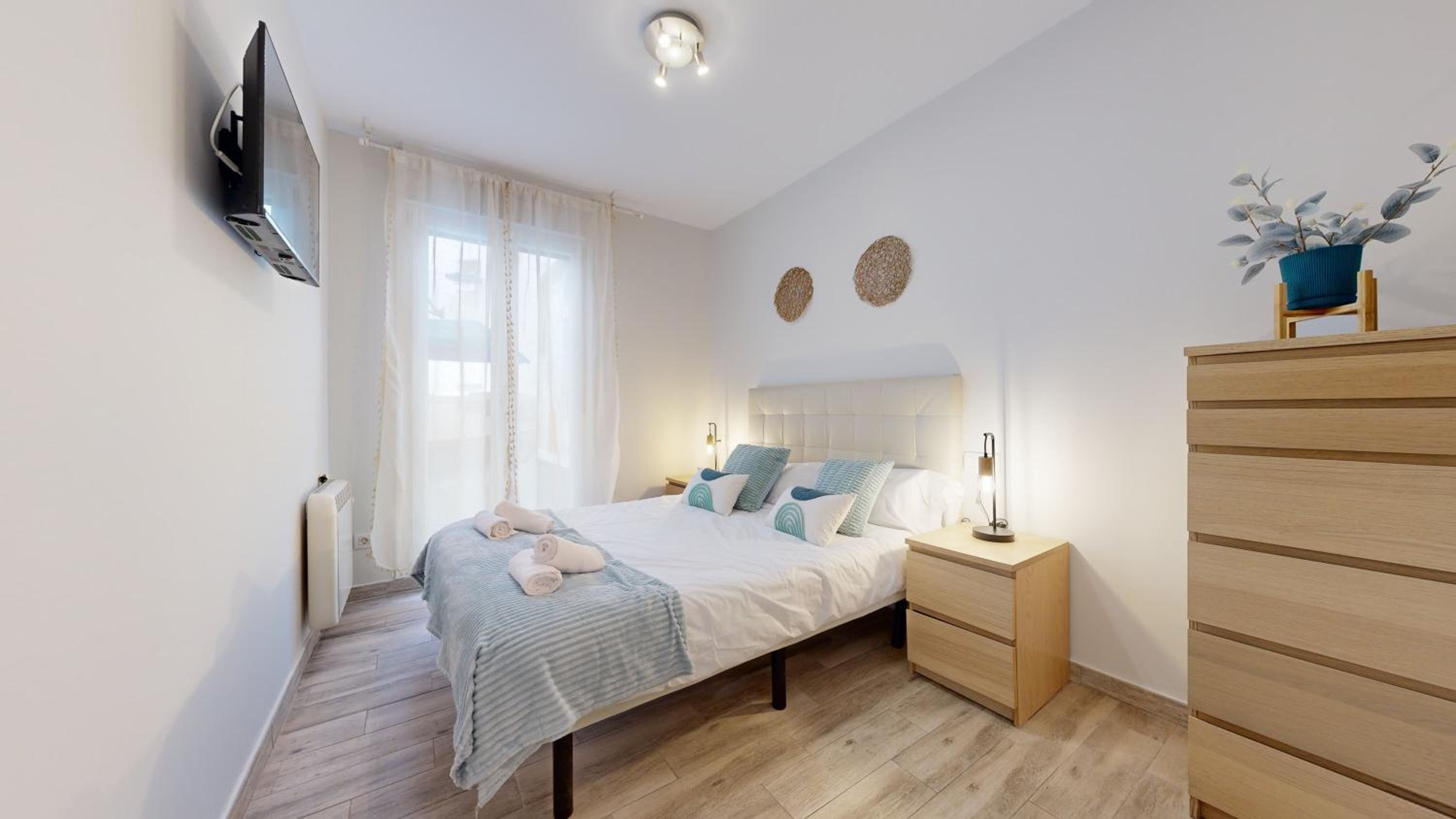 Viana Vivienda Turística moderna y reformada con WiFi