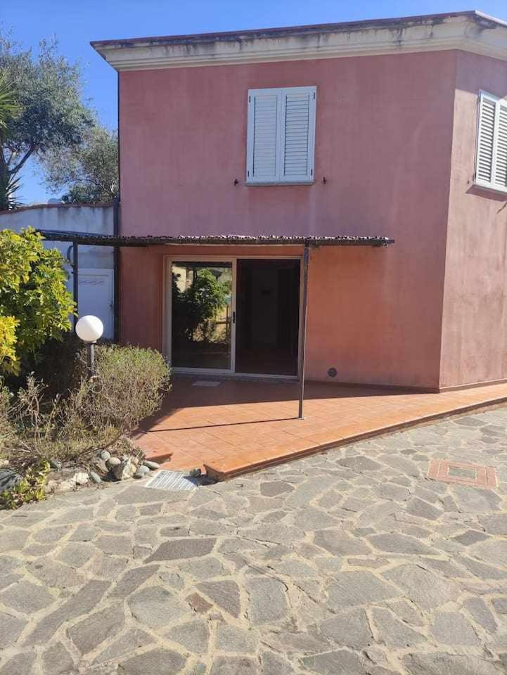 Portu Hill Apartments