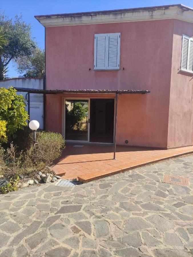 Portu Hill Apartments
