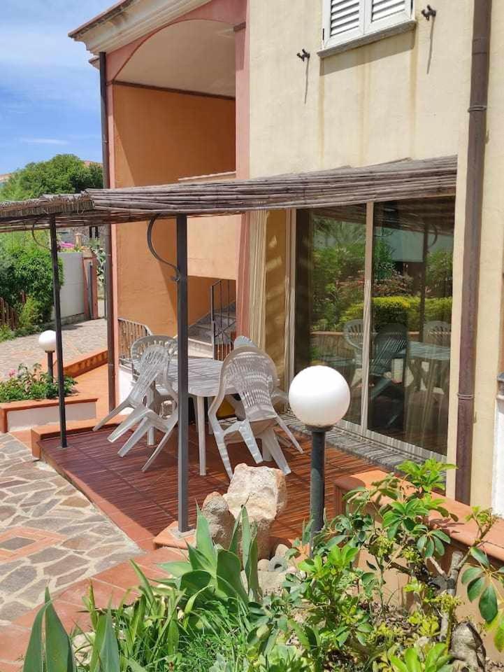 Portu Hill Apartments