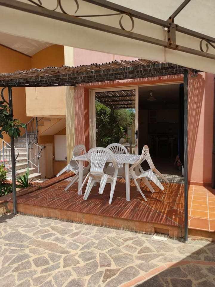 Portu Hill Apartments