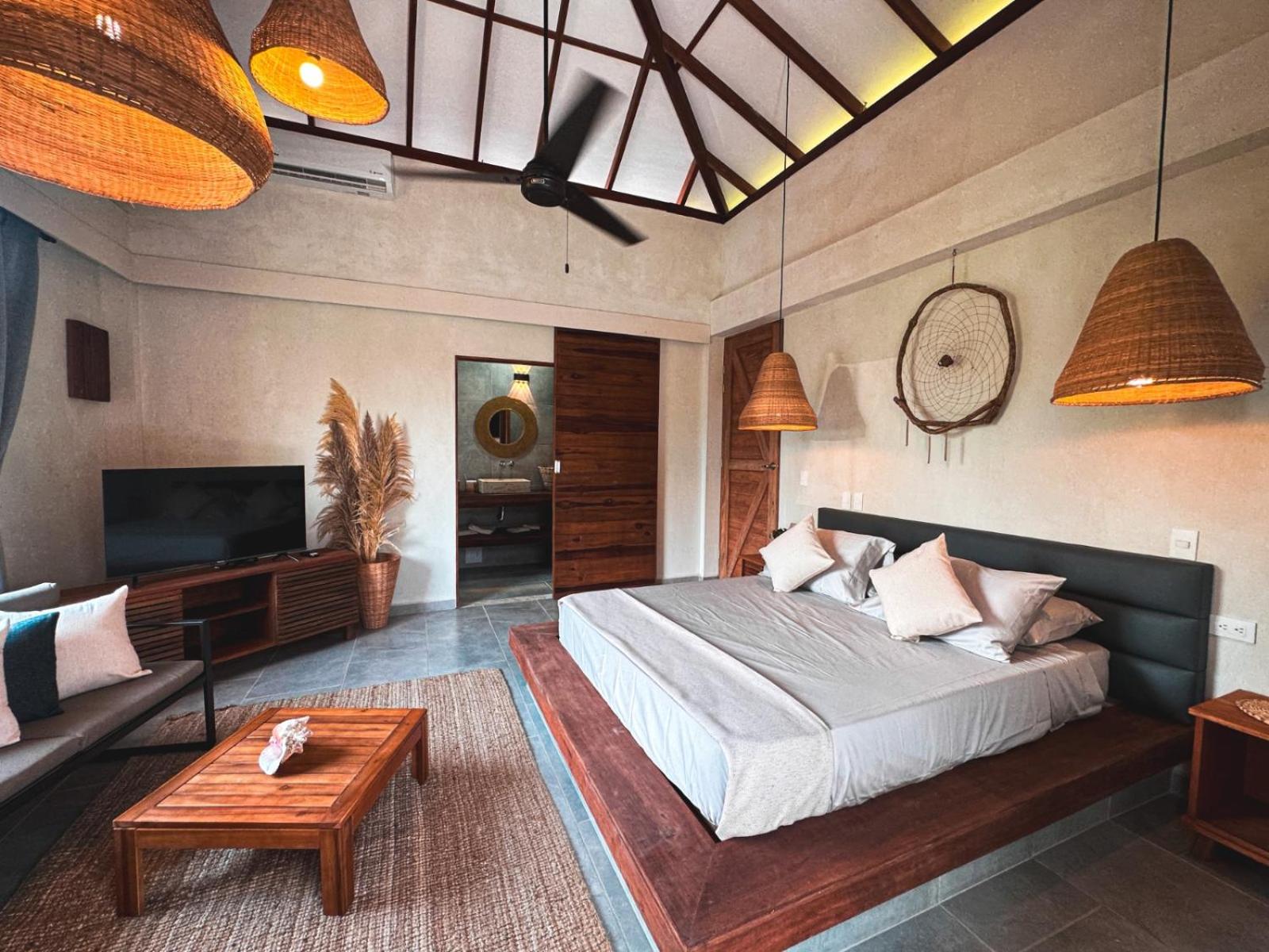 MAPUWI Villa & Suite