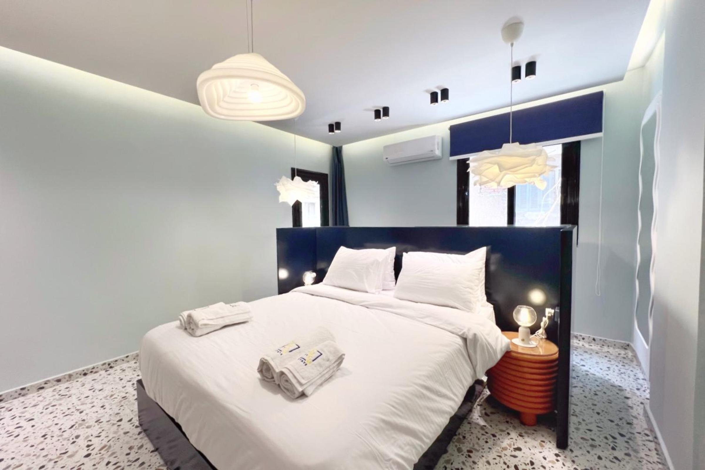 The 1 BDR Cobalt Cube 5 min to CAI Airport