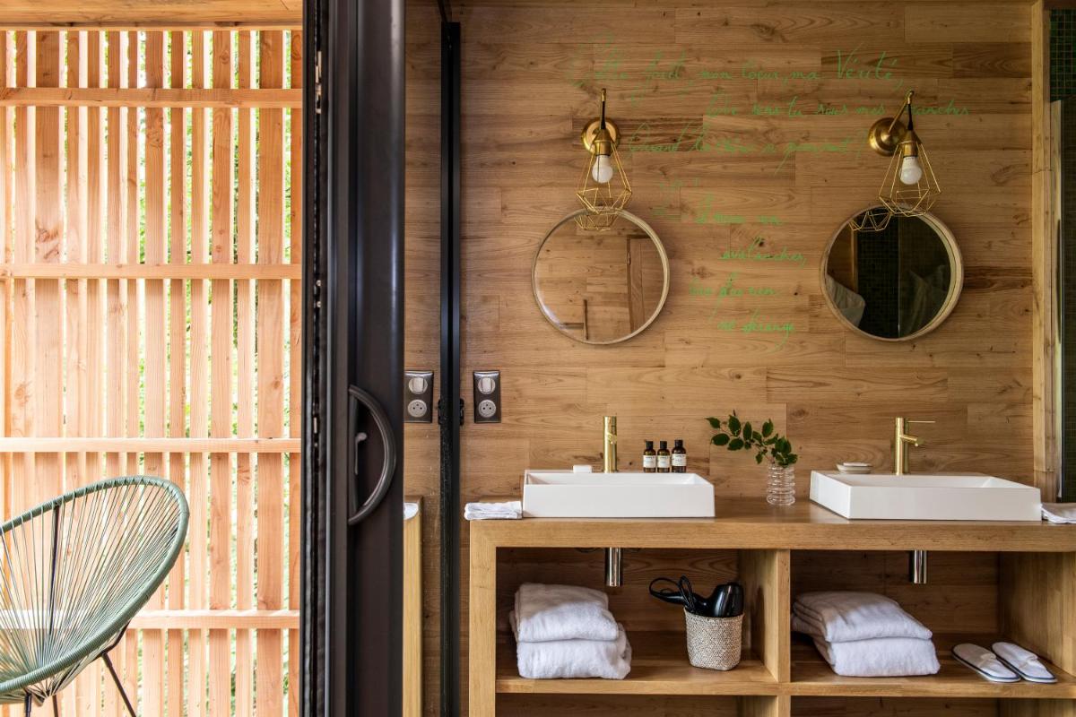 Loire Valley Lodges - Hotel 9