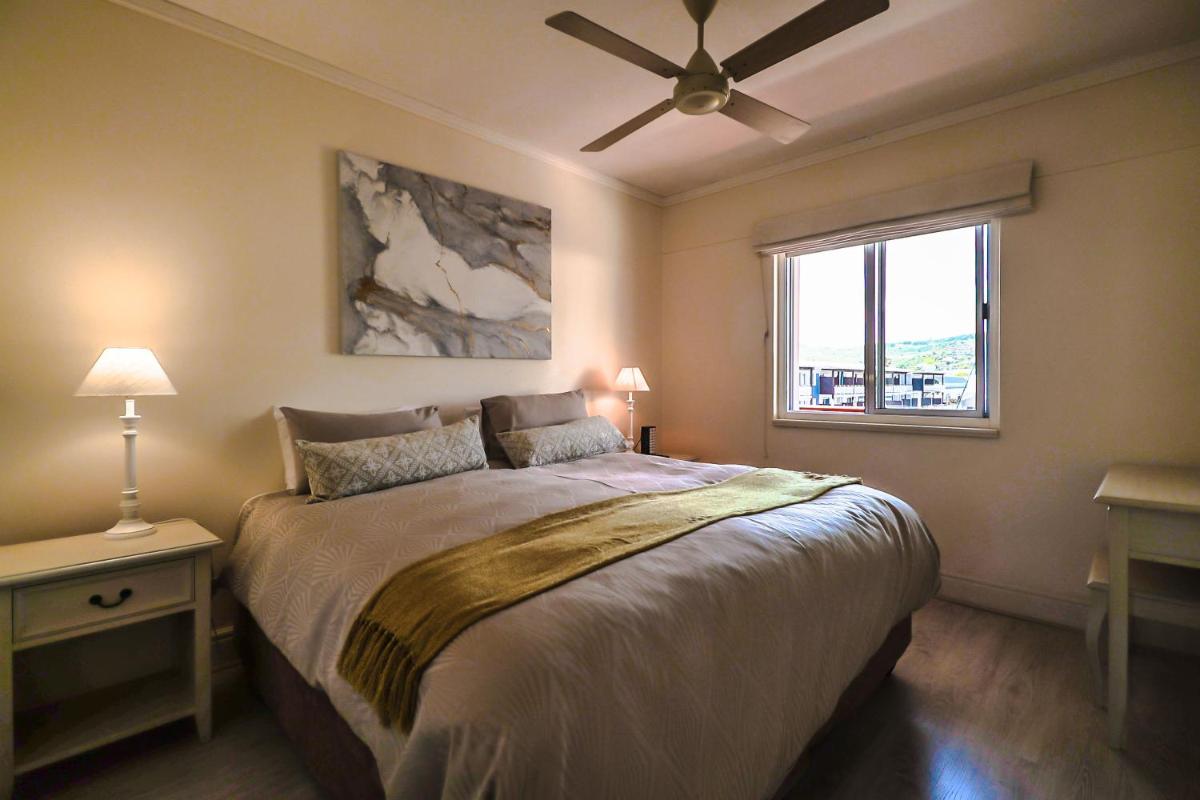 No 9 South Quay Knysna - Waterfront, balcony, free WIFI, Knysna, photo 3 of 26