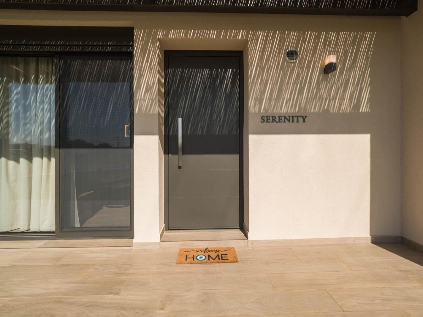 UNIQUE Suites Kalamata