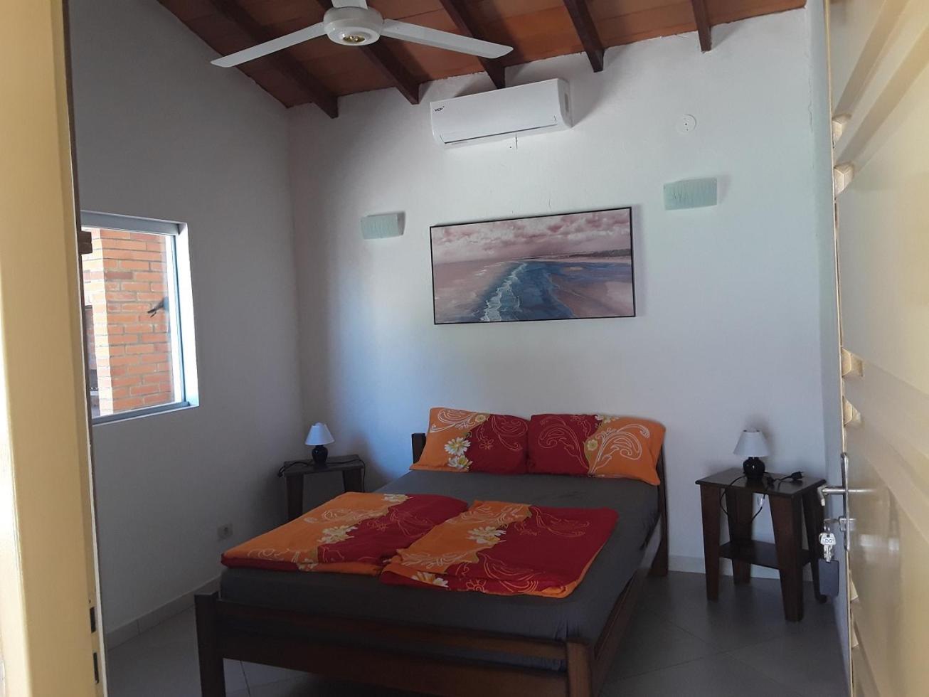Casita-Azul view 2