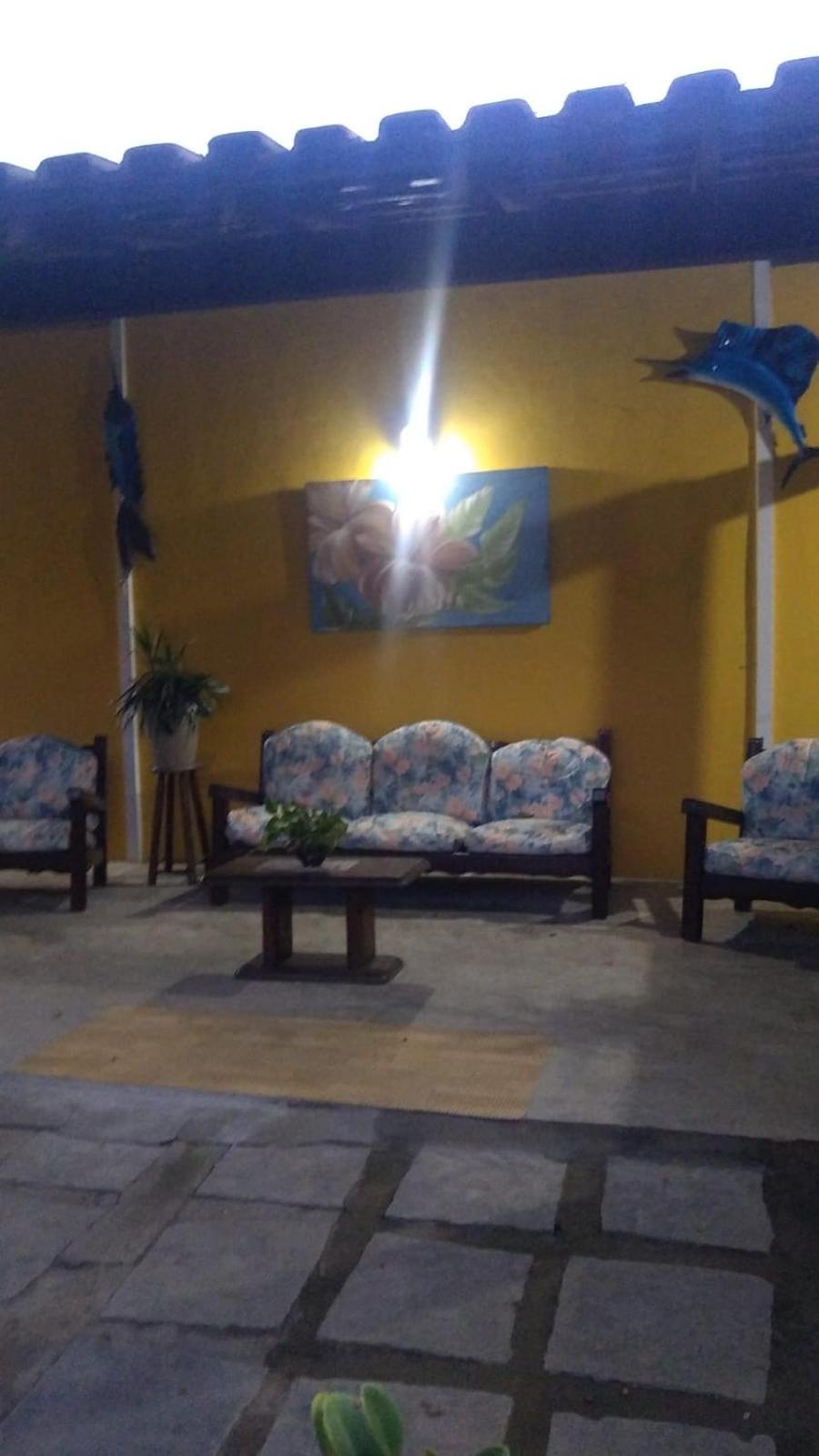POUSADA YHWH (Pedro & Neth)