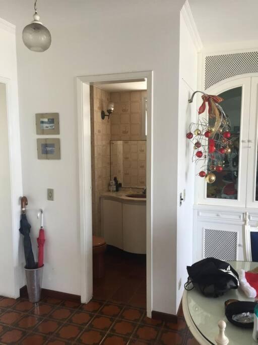 Apartamento espaçoso com vista