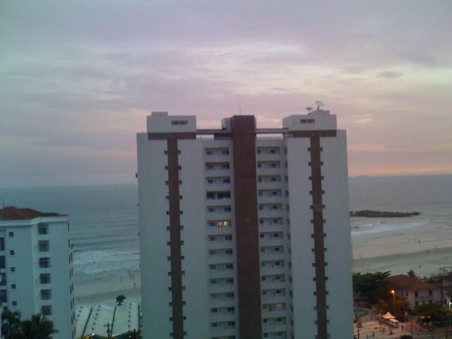 Apartamento espaçoso com vista