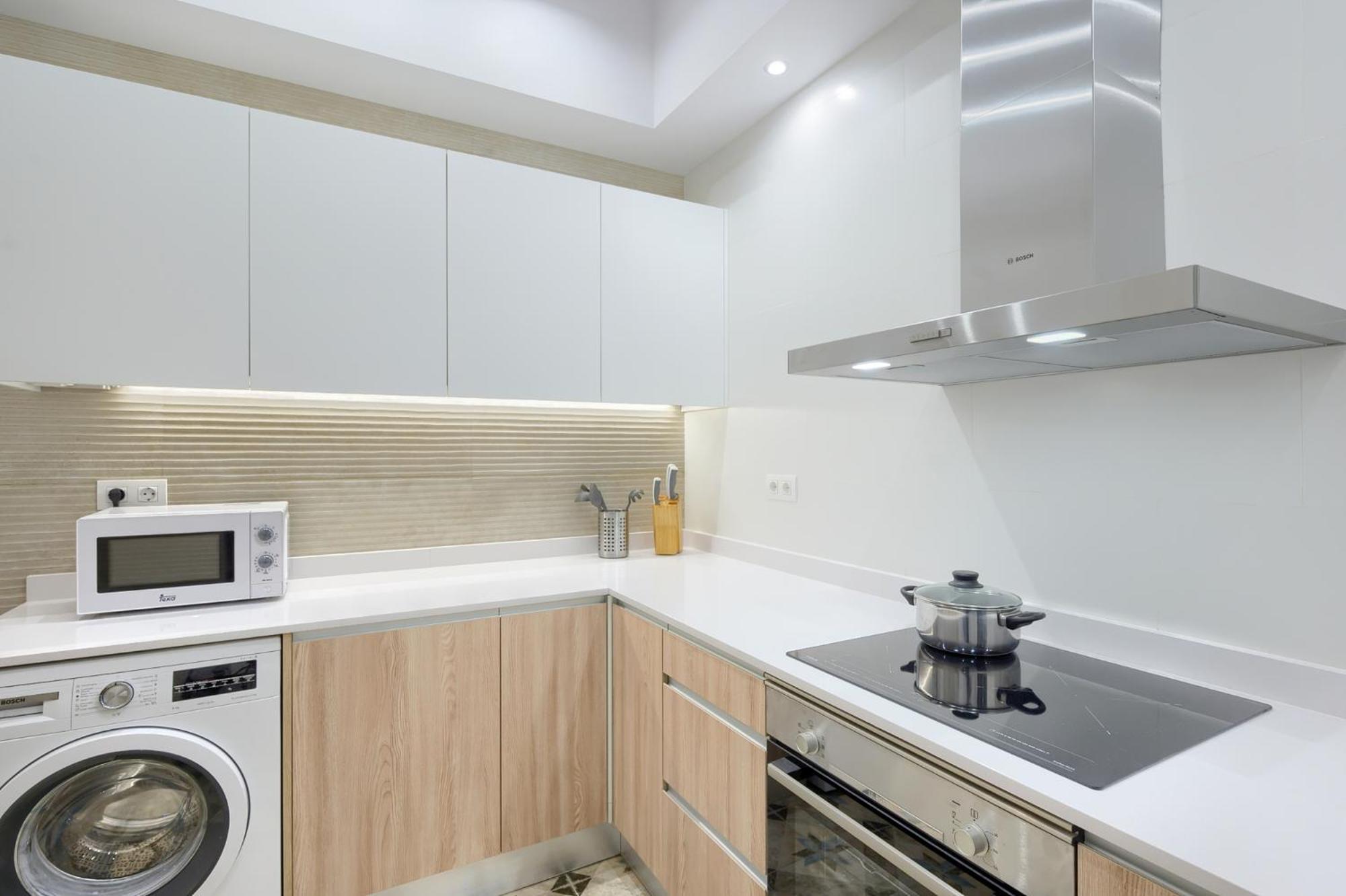 Fuster Apartments by Aspasios