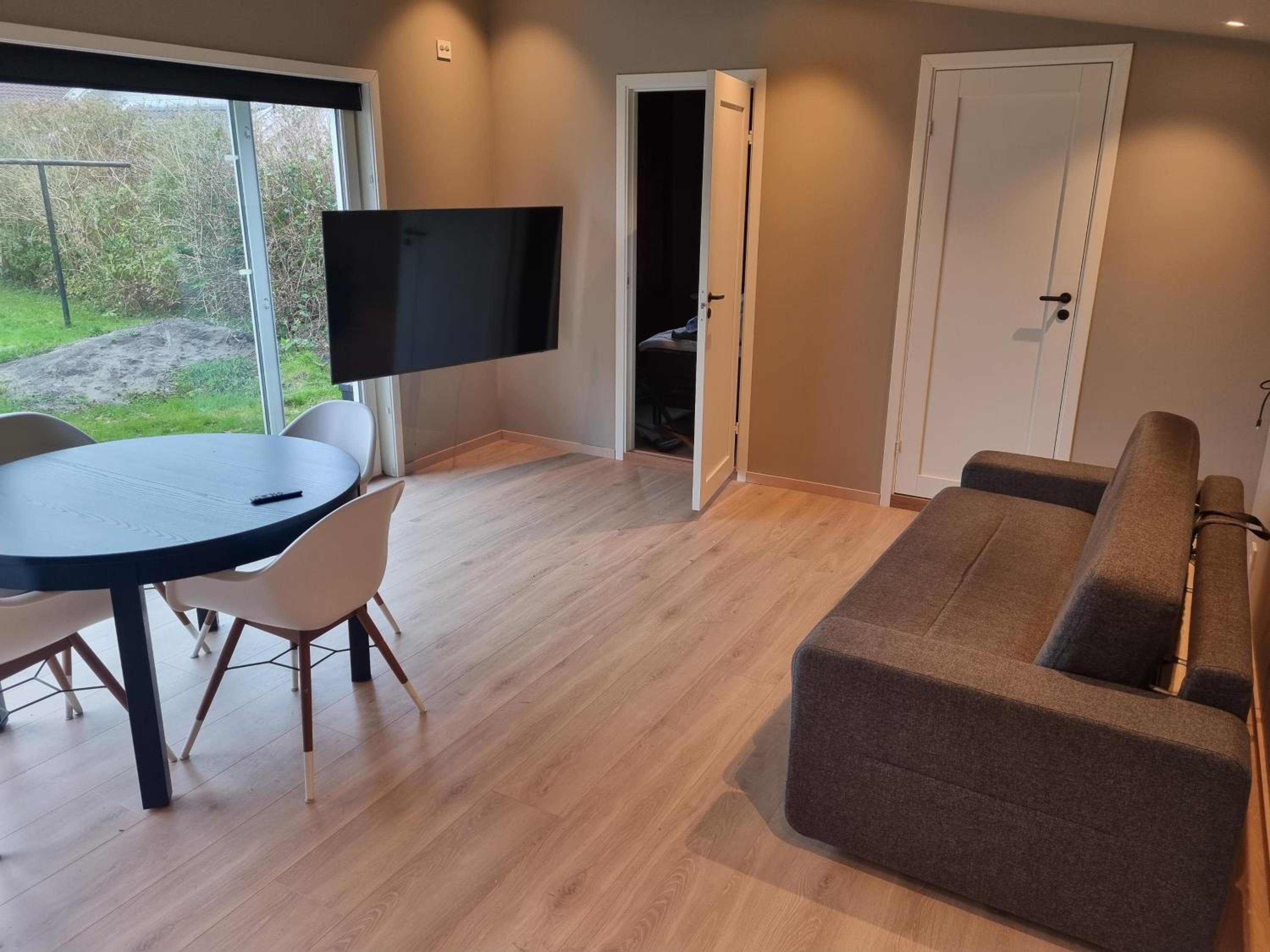 Apartment mandal