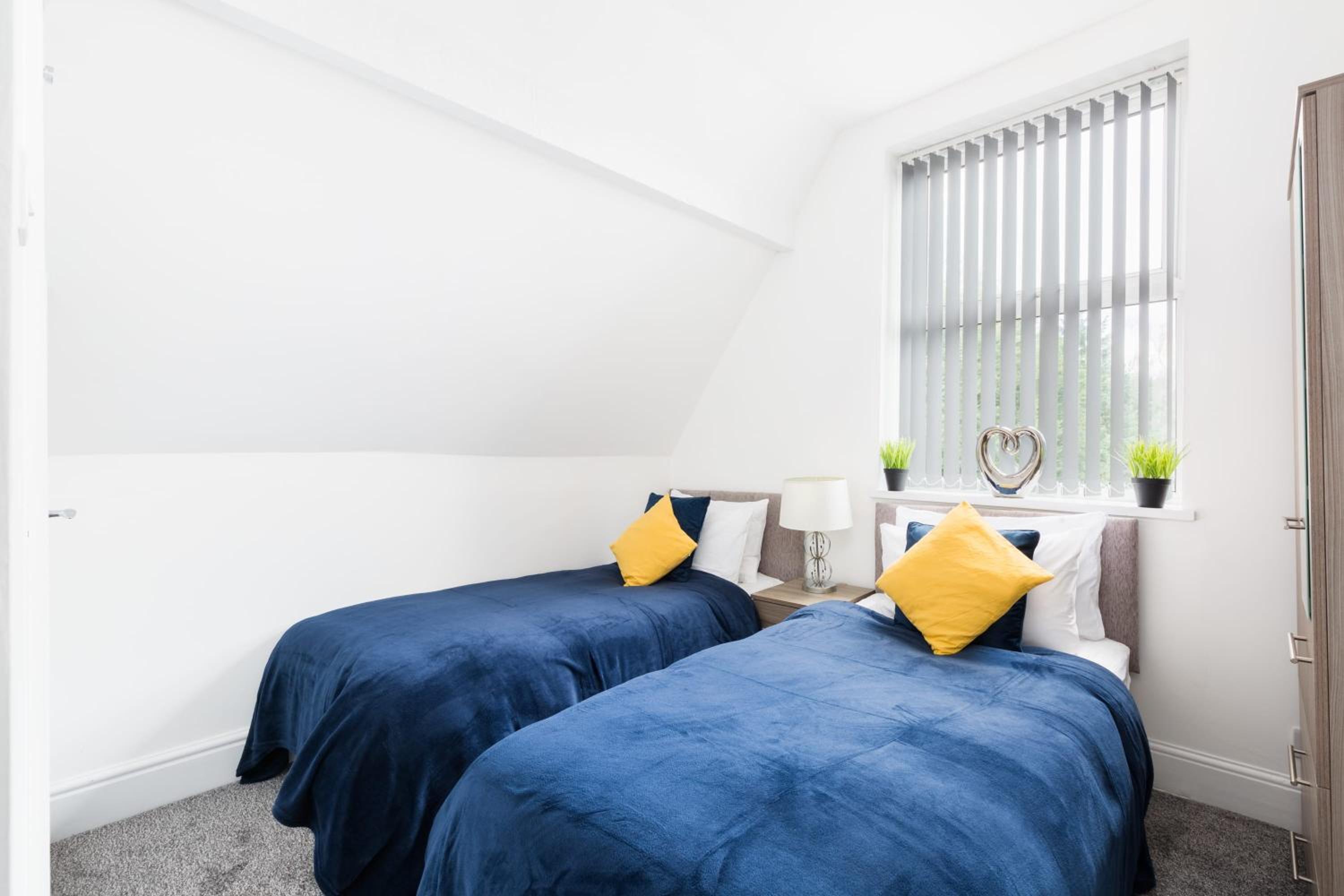 SAPPHIRE Suite Moseley Mews, Birmingham By STAE-Homes