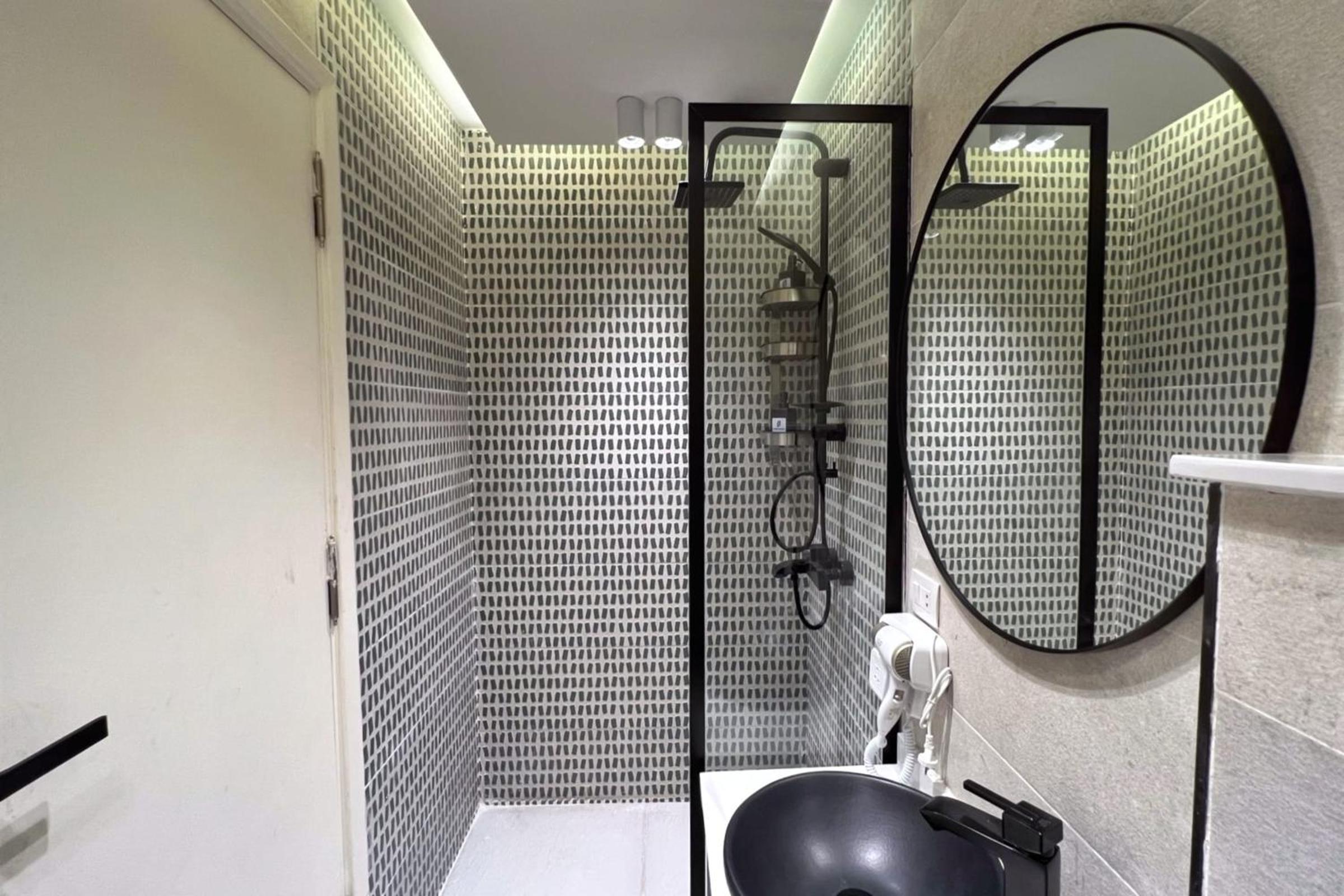 The 2 BDR Emerald Condo 5 min to CAI Airport
