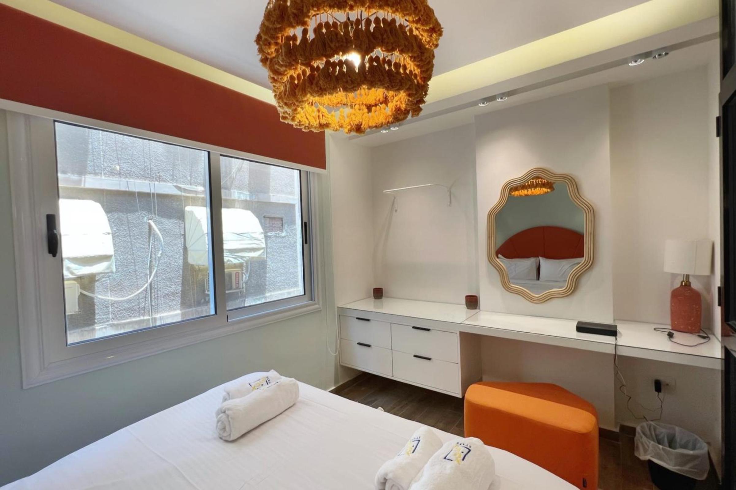 The 2 BDR Emerald Condo 5 min to CAI Airport