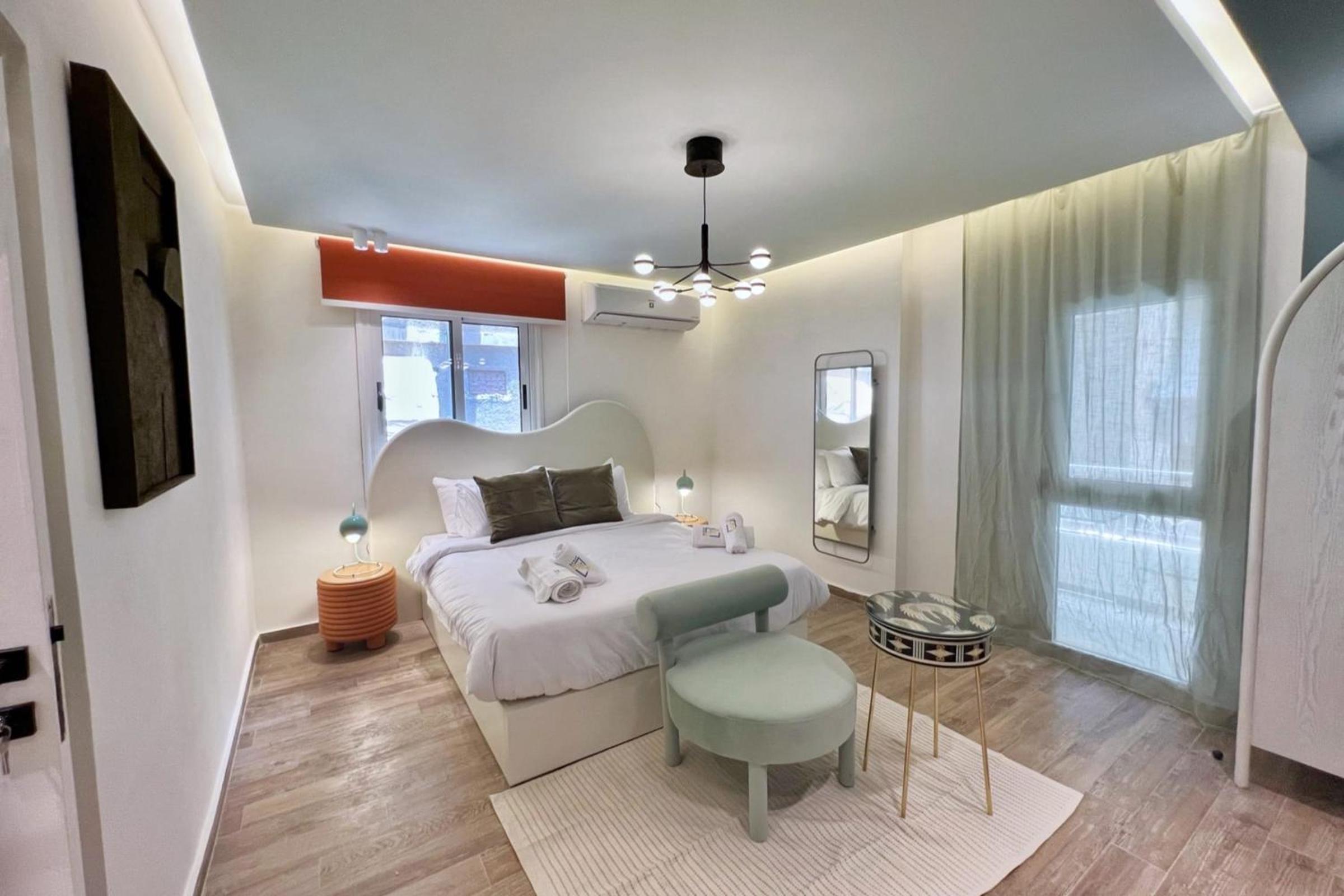 The 2 BDR Emerald Condo 5 min to CAI Airport