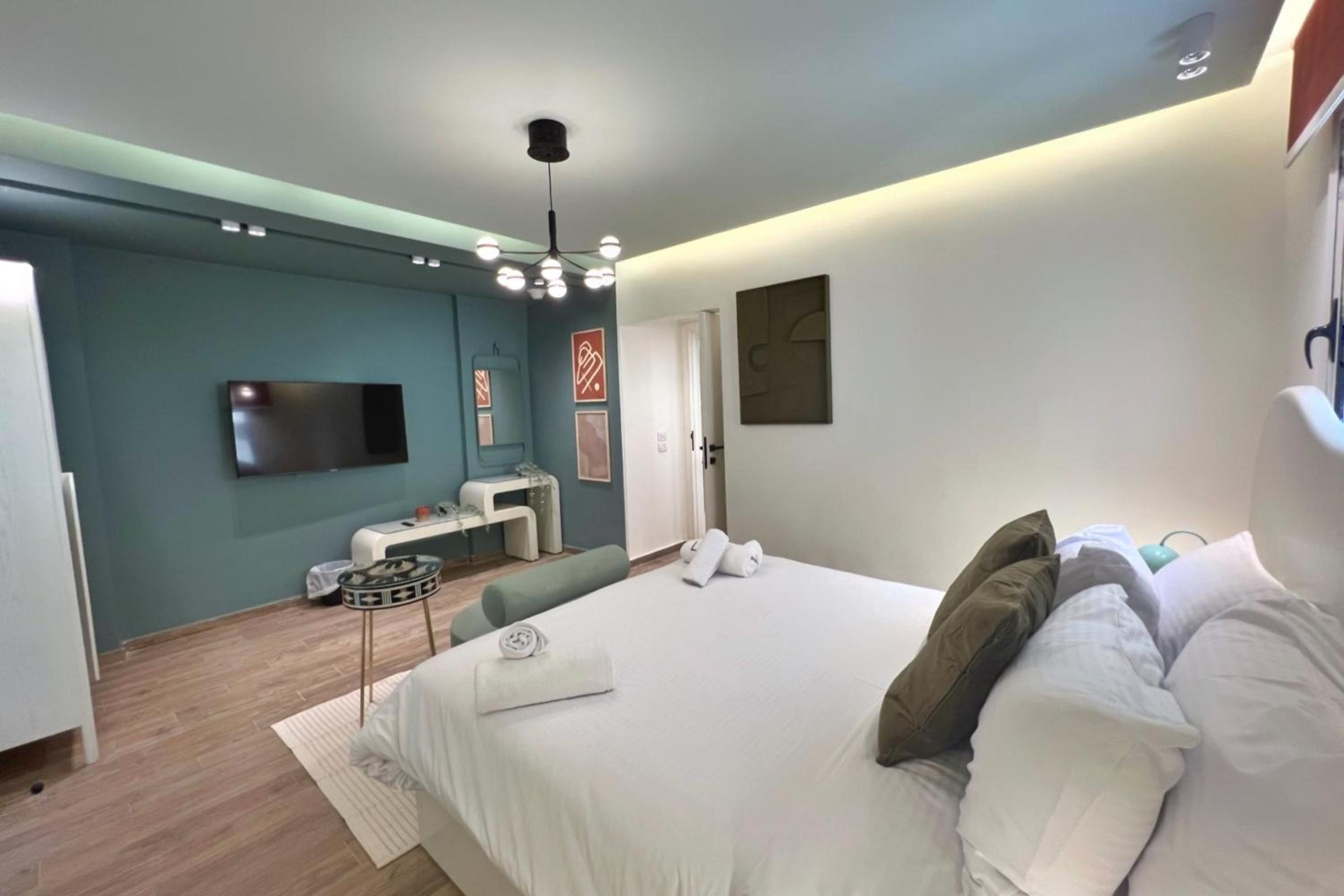 The 2 BDR Emerald Condo 5 min to CAI Airport