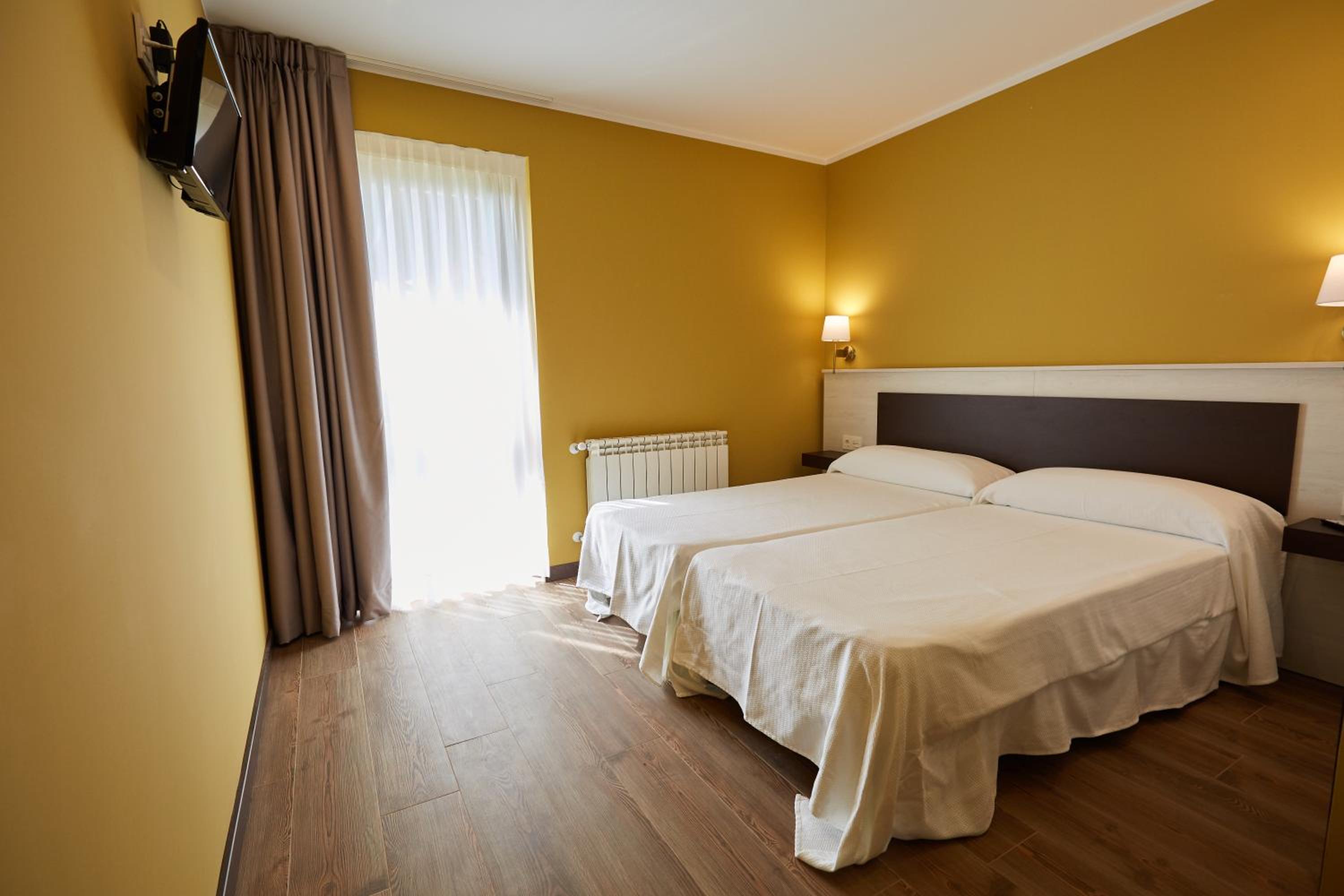 Apartamentos Rurales Casa la Piedra