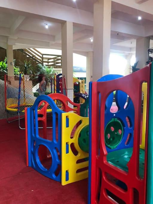 122-Alquiler Deptos Complejo SummerBeach Bombinhas