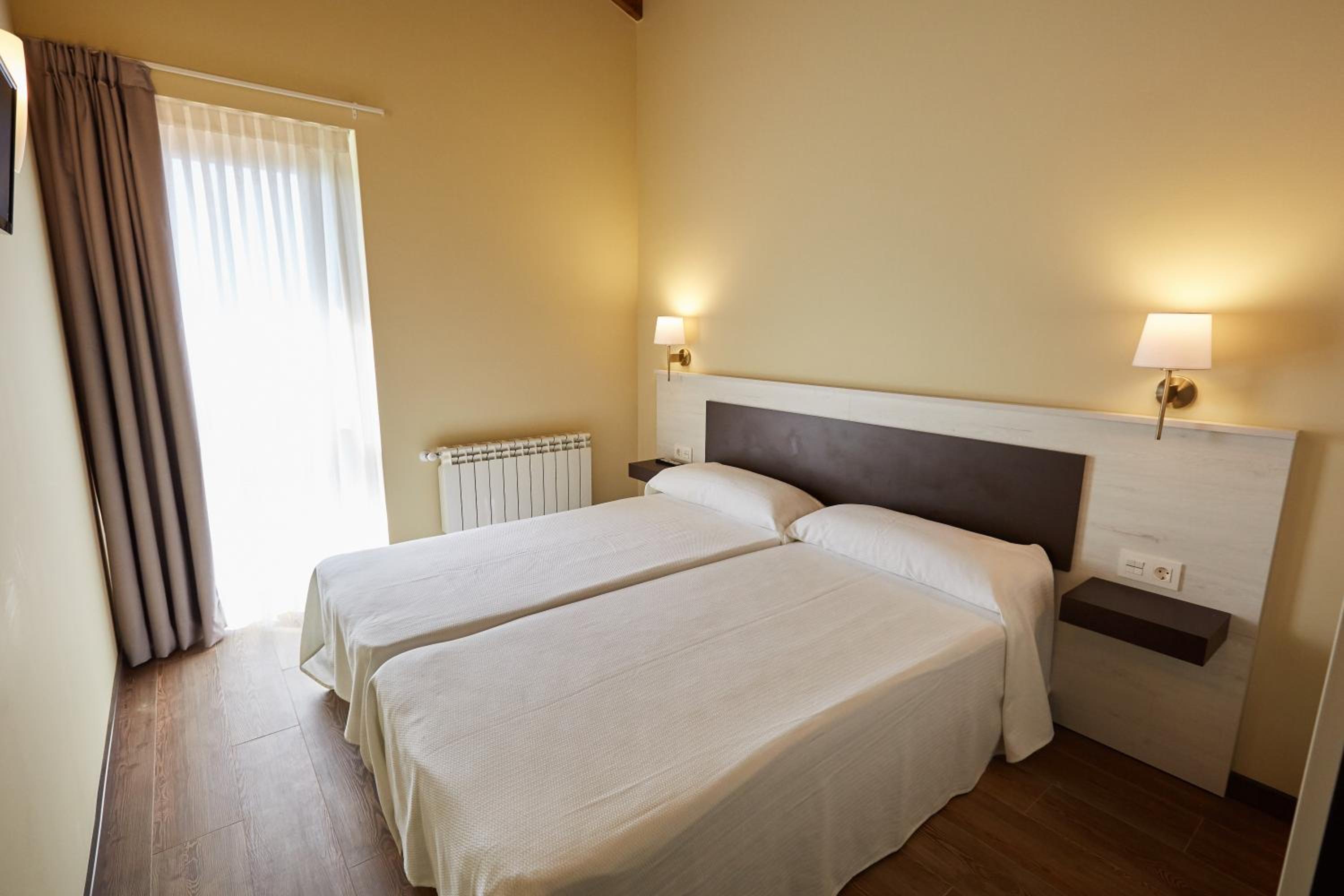 Apartamentos Rurales Casa la Piedra