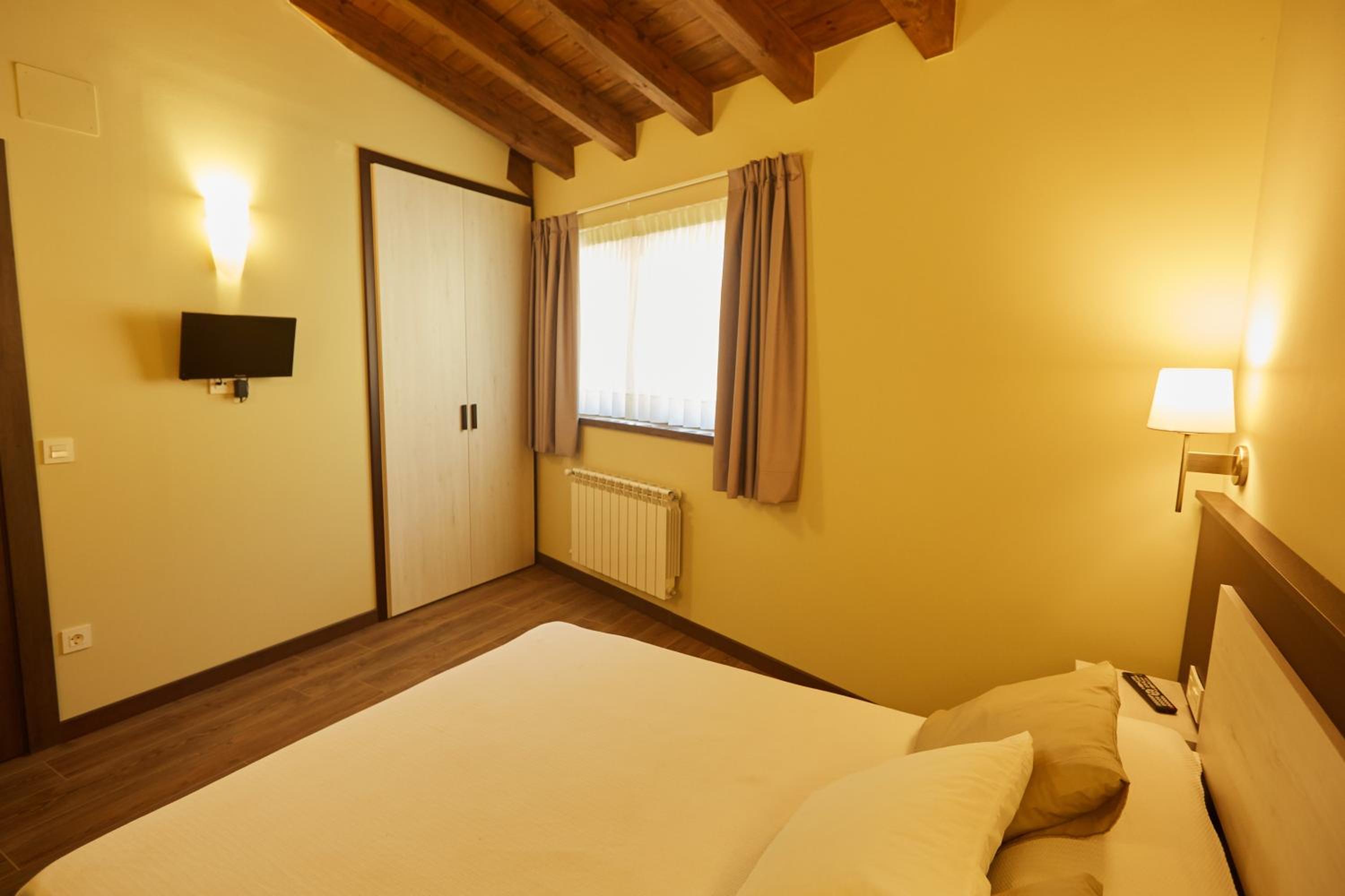 Apartamentos Rurales Casa la Piedra