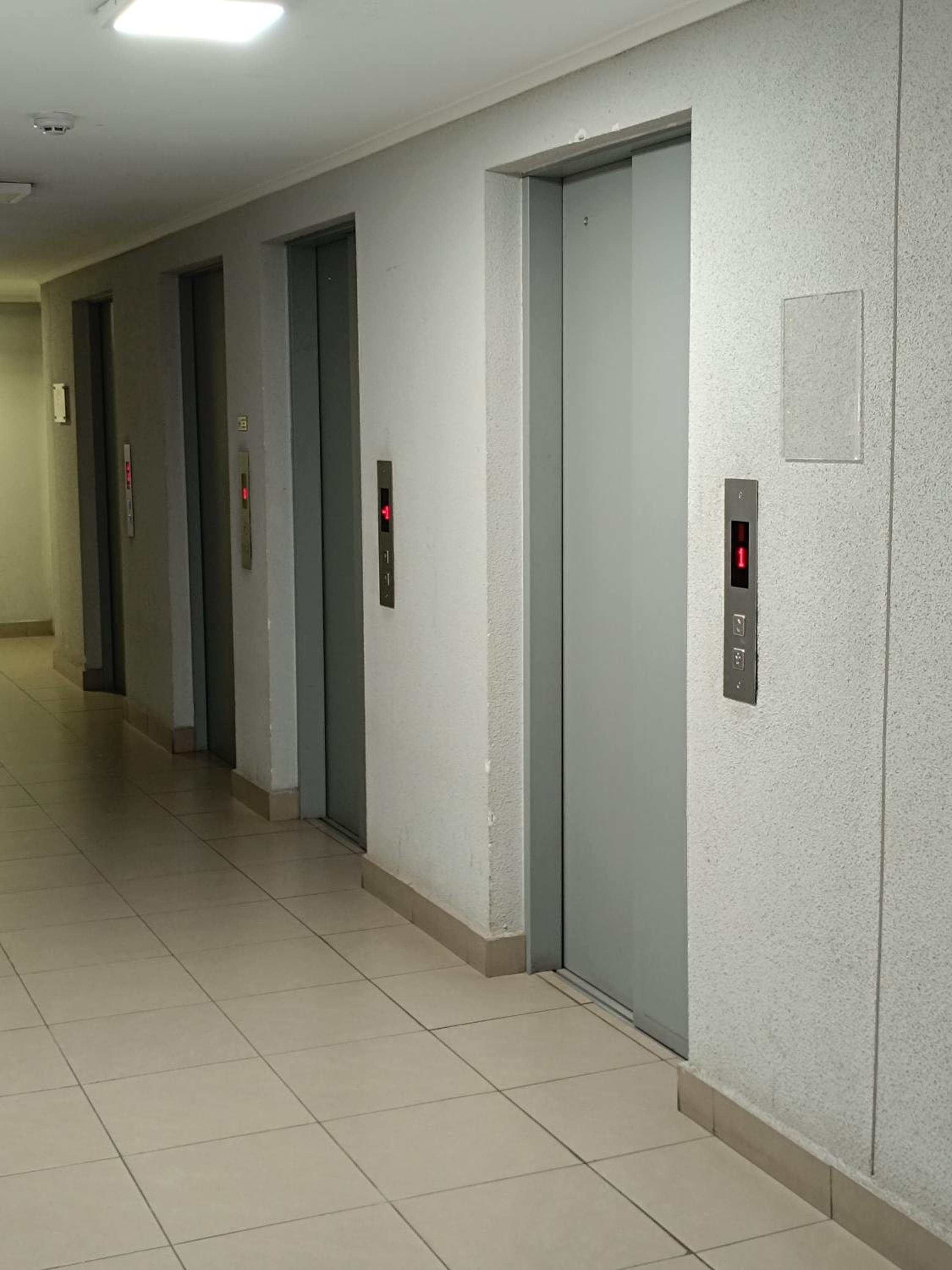 Hermoso Departamento en La Moneda P15.