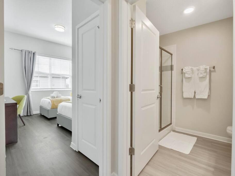 NEW Amazing 3 Bedroom Apartment Vista Cay Resort