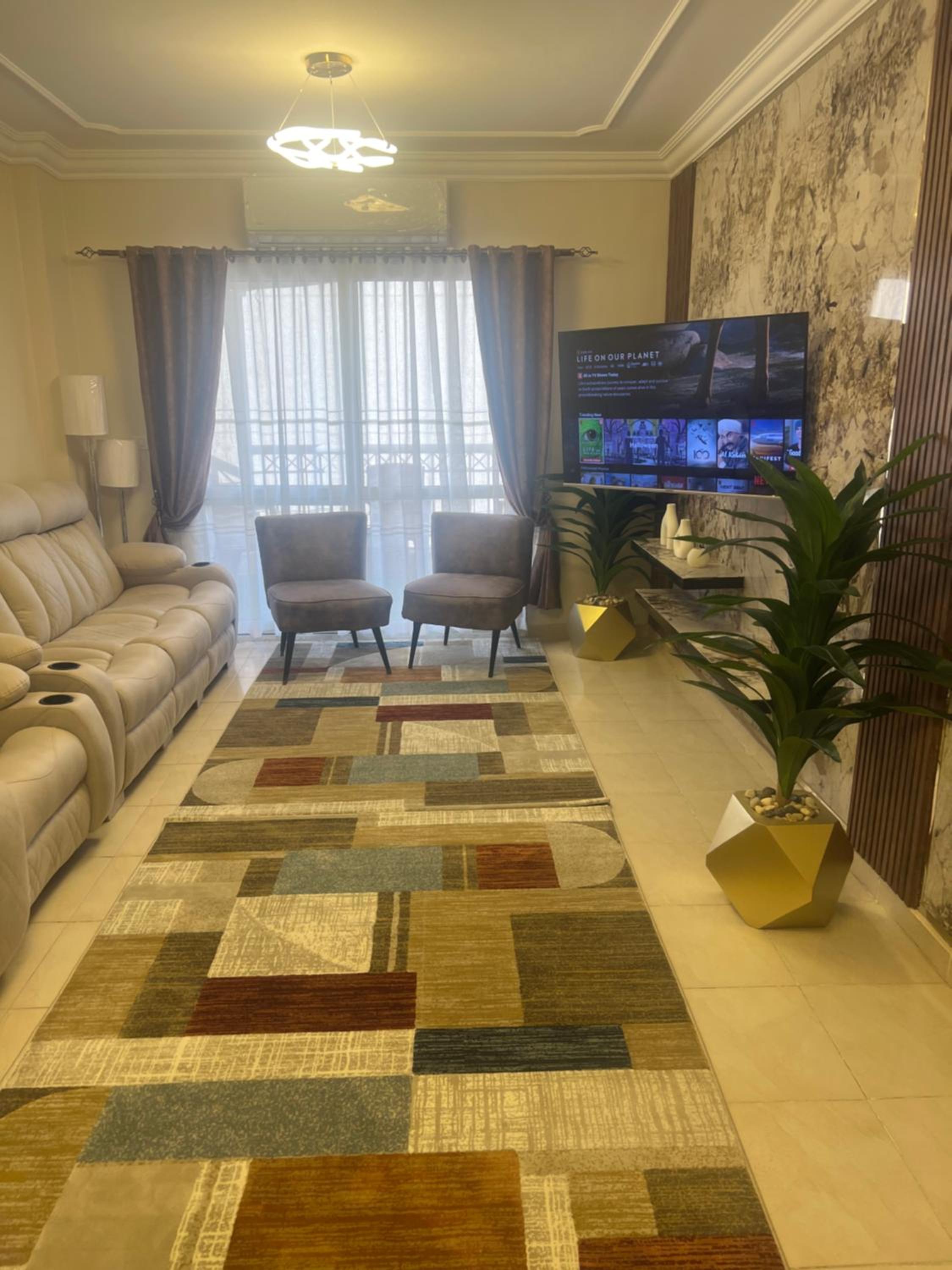 Luxurious VIP Apartment in Madinaty Furnished with High End Hotel Furniture