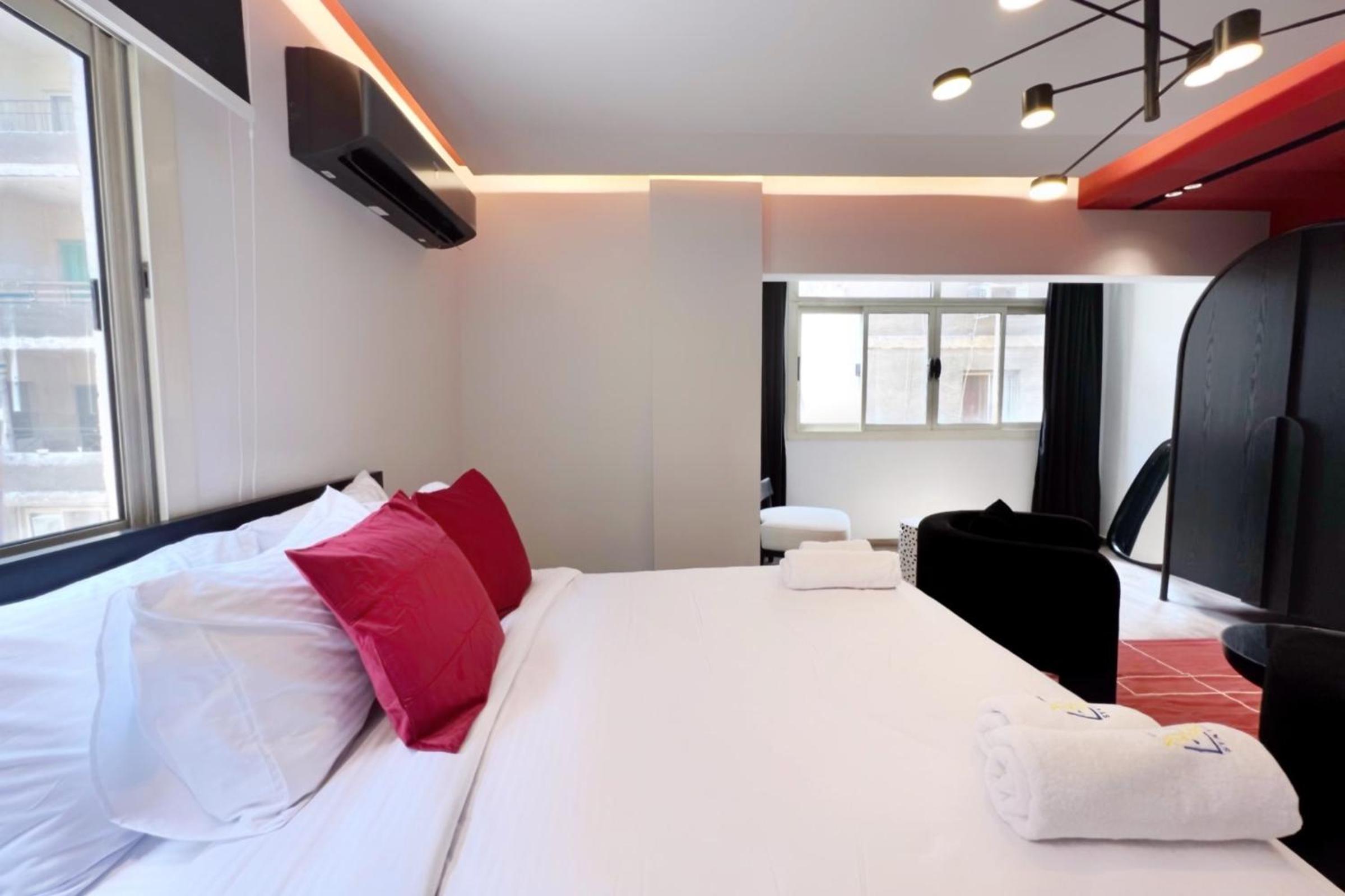 The 2 BDR Scarlet Condo 5 min to CAI Airport