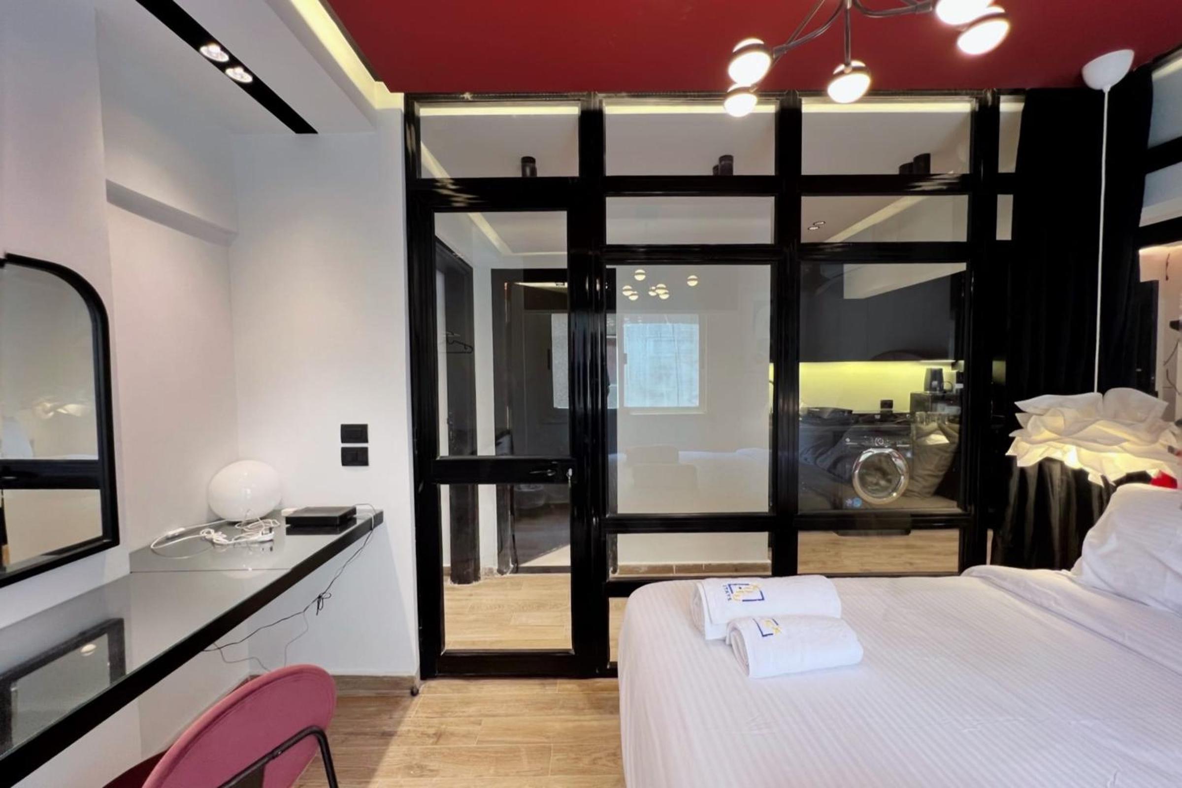 The 2 BDR Scarlet Condo 5 min to CAI Airport