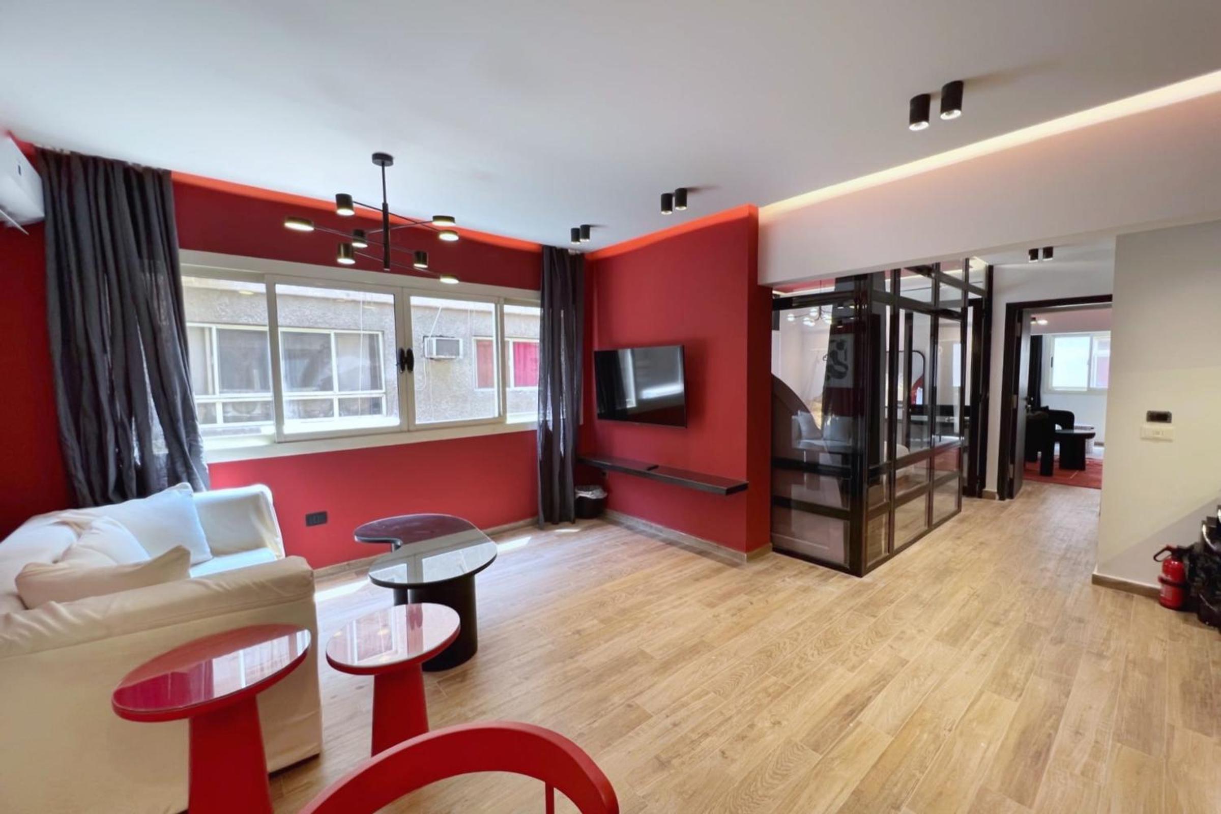 The 2 BDR Scarlet Condo 5 min to CAI Airport