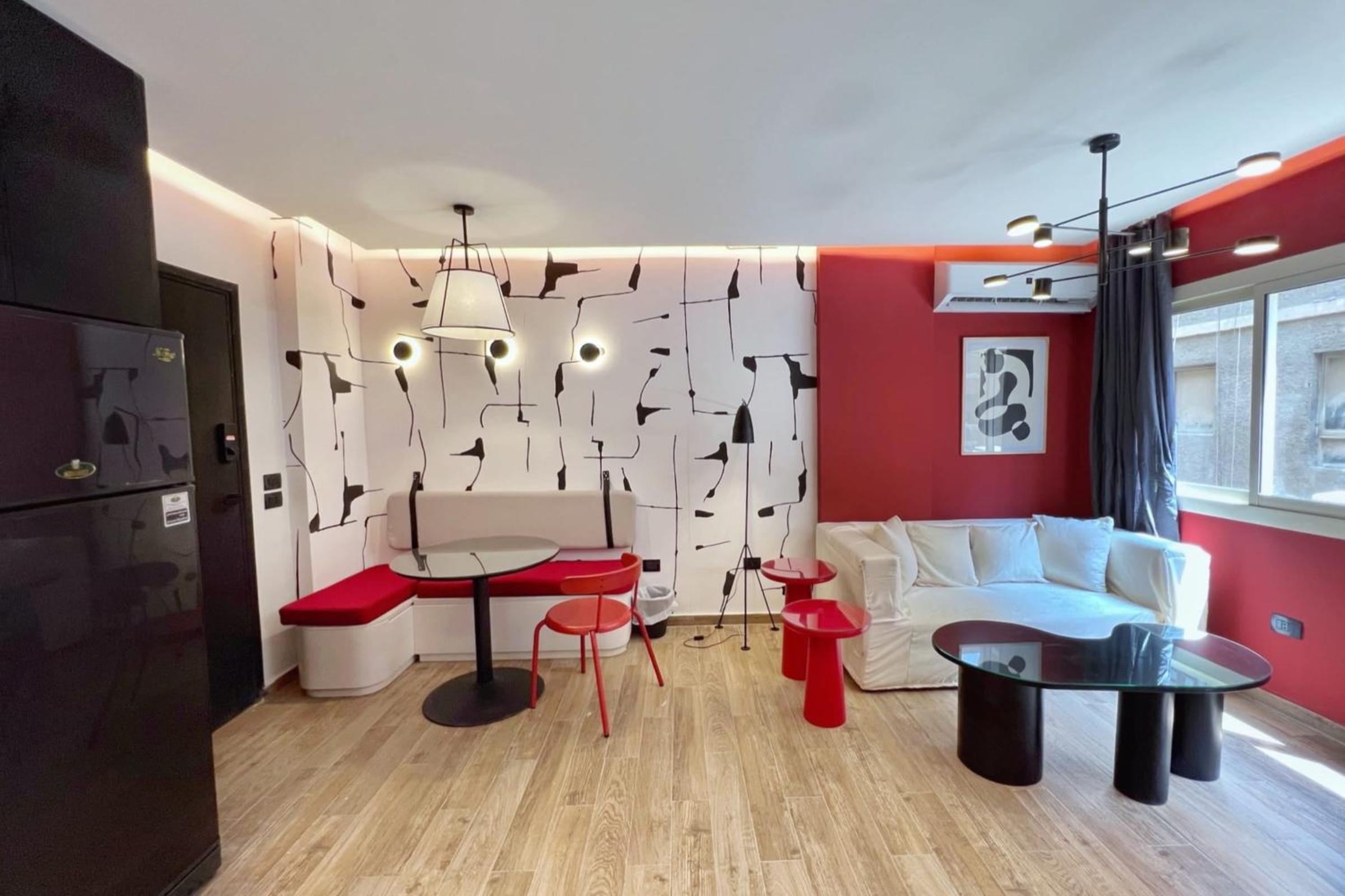The 2 BDR Scarlet Condo 5 min to CAI Airport
