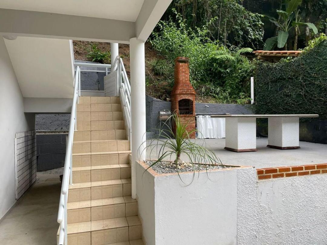 Casa beira Rio