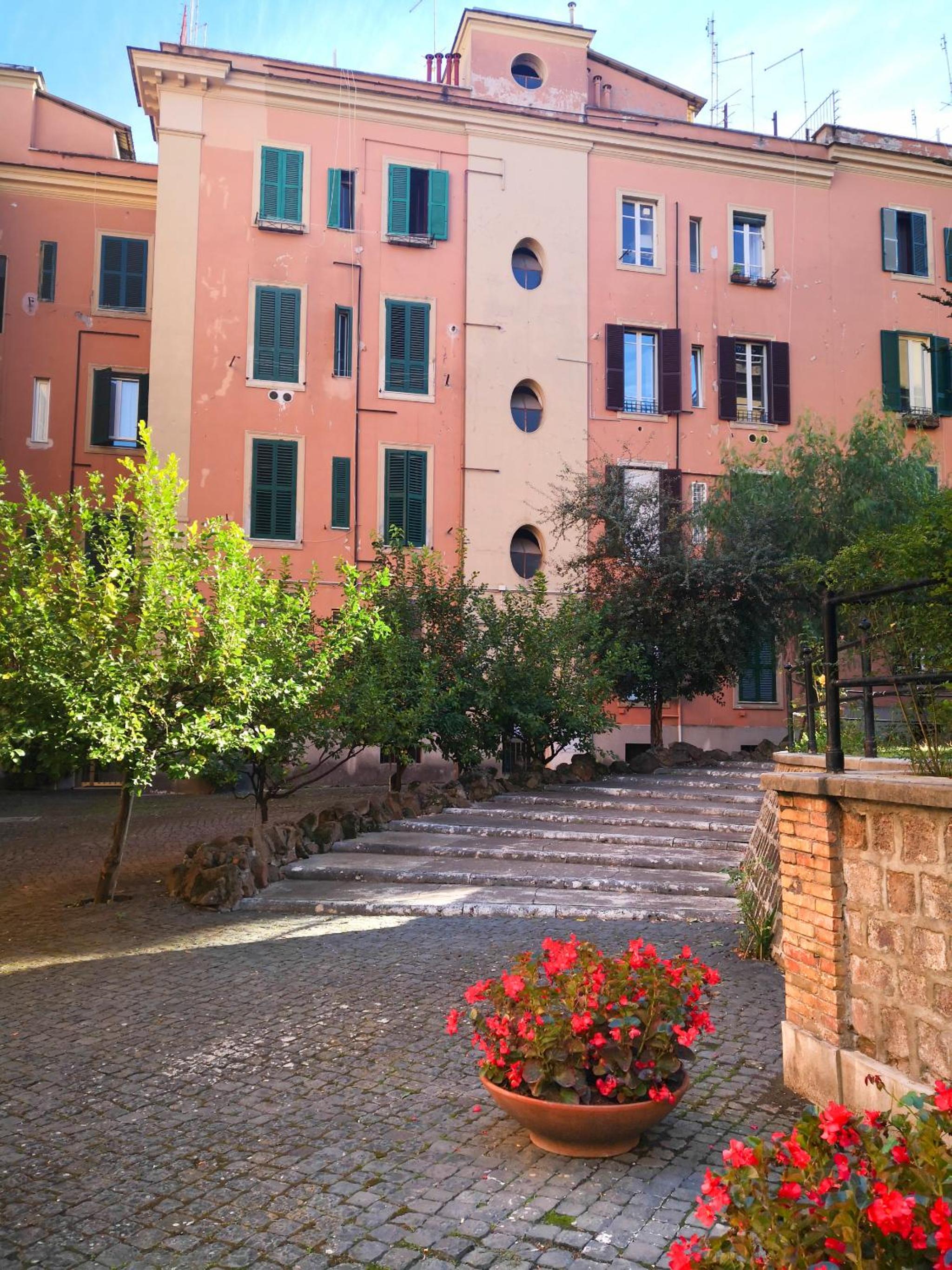 Cortile al Vaticano by Bed&Bros