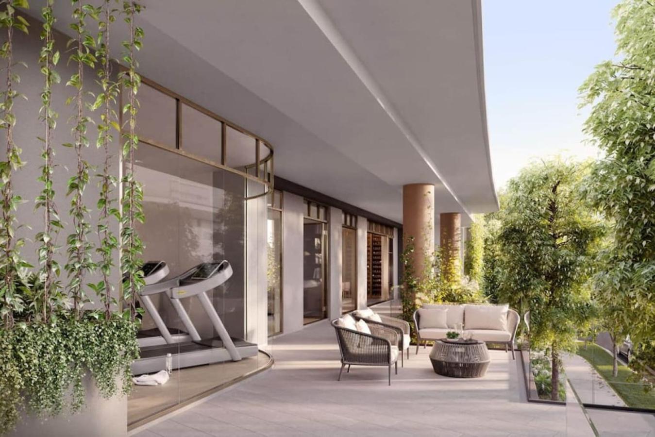 Conveniently located 2BR apt with rooftop pool at Milt