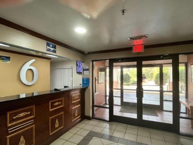 Motel 6 Laurel, MS view 4
