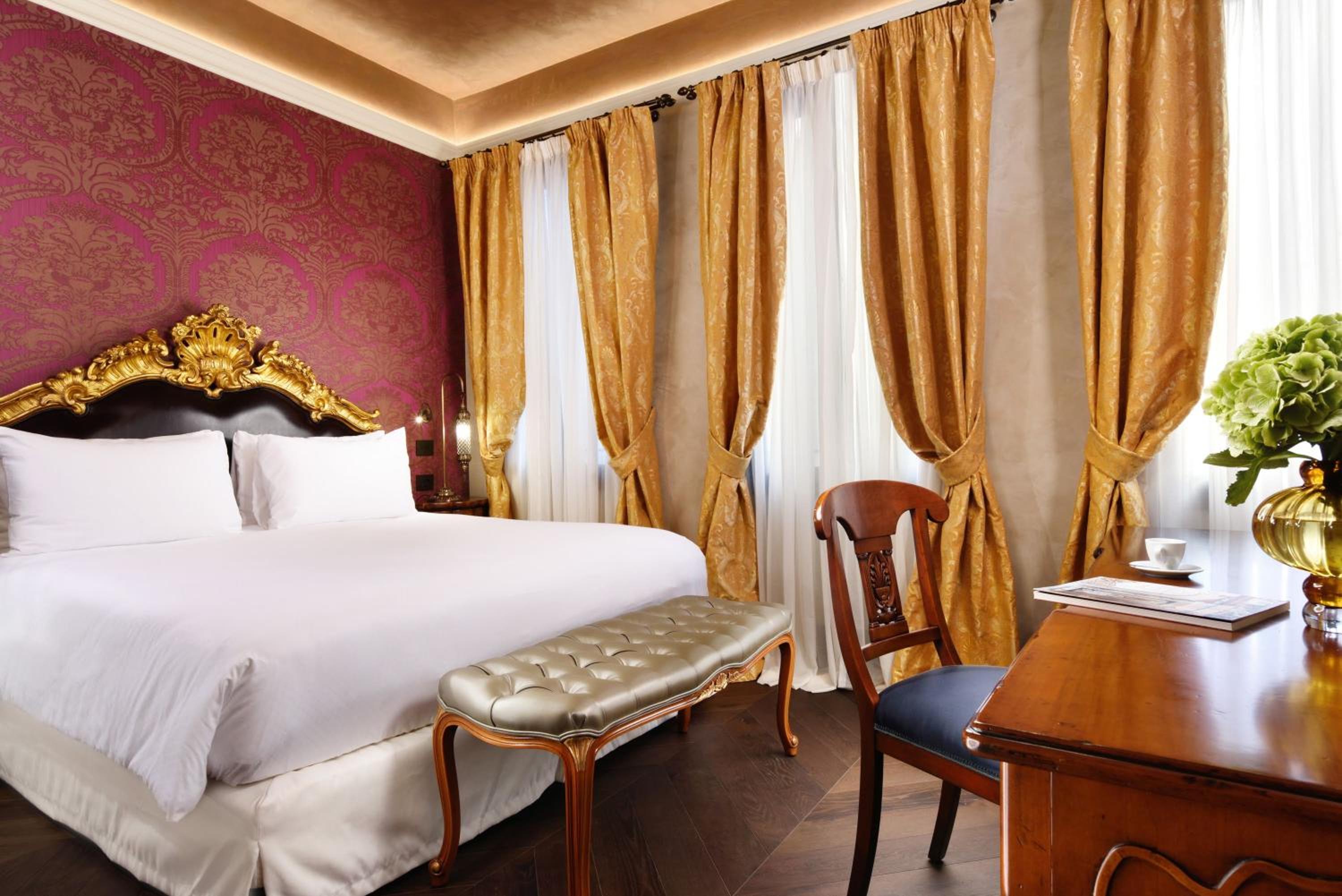 Empress Theodora Apartments photo 2