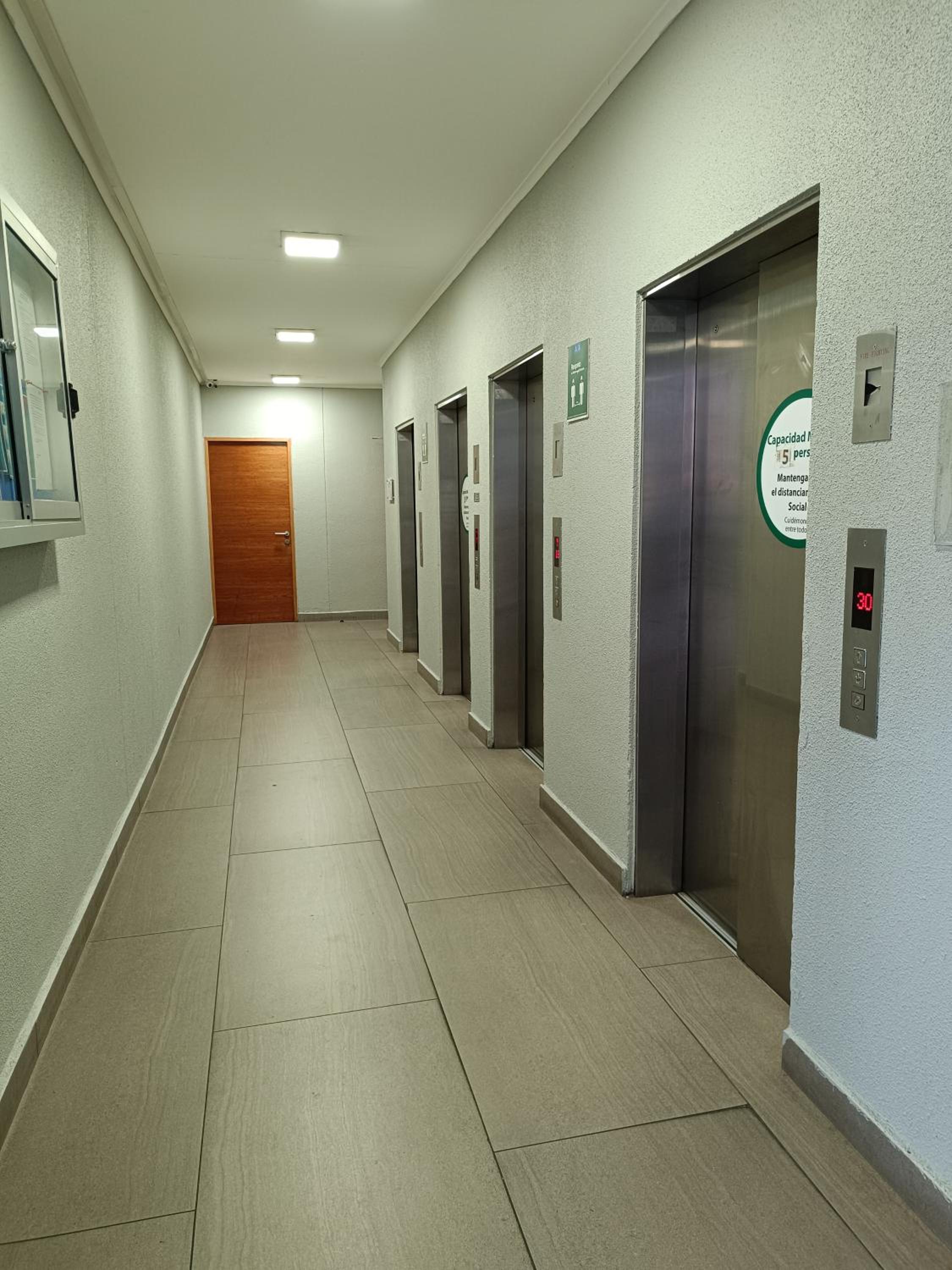 Hermoso Departamento en La Moneda P15.