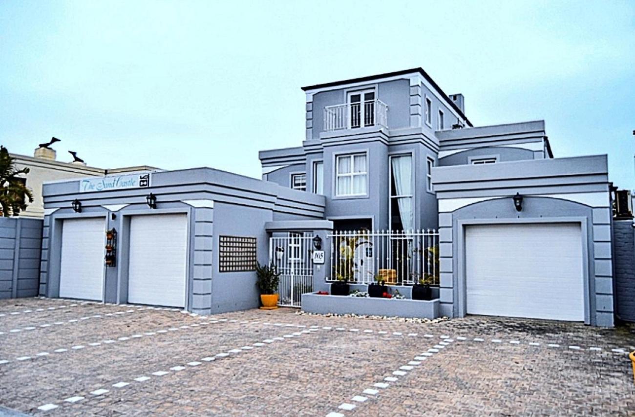The Sandcastle Guesthouse - Melkbosstrand view 2
