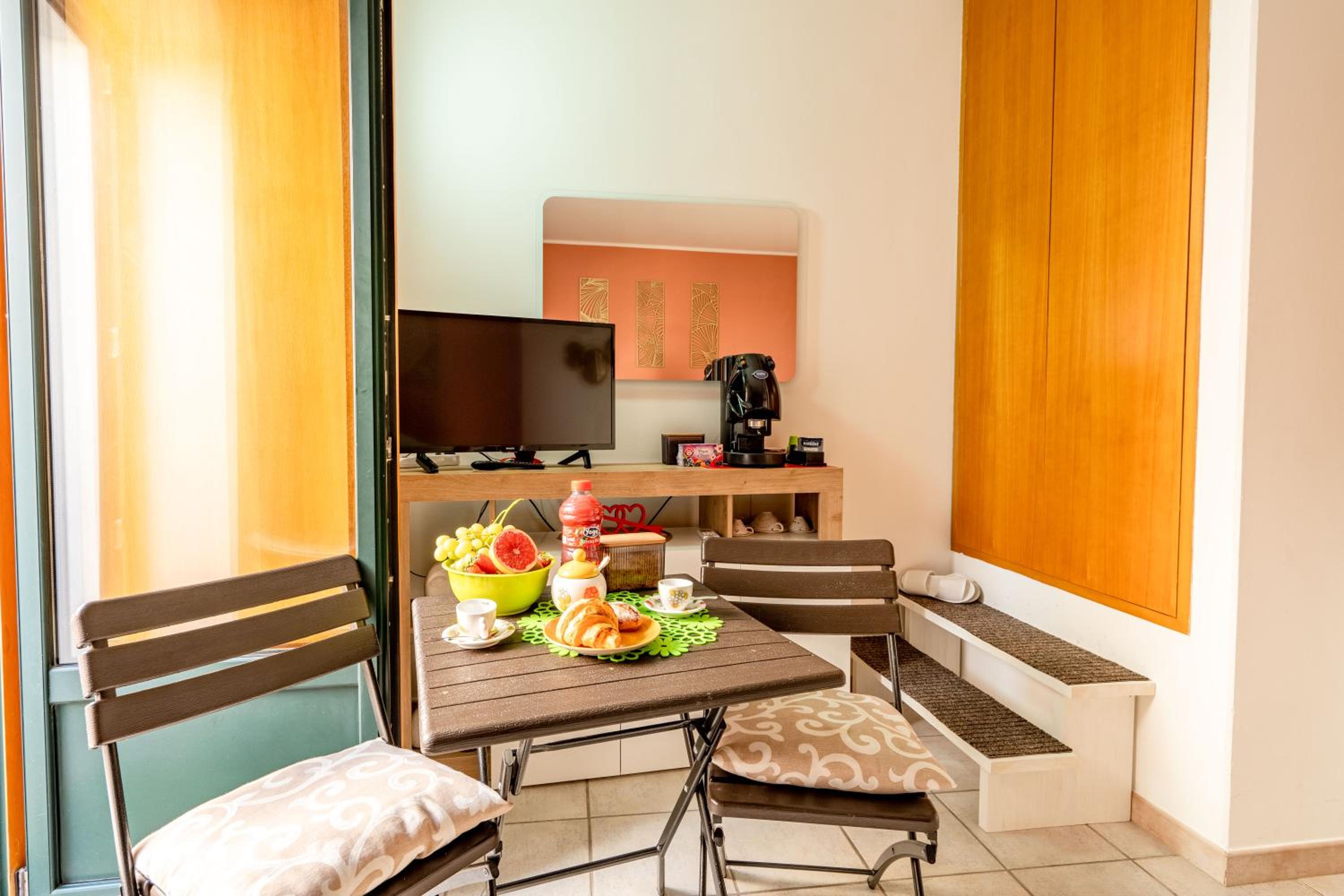 B&B Martini Home 11